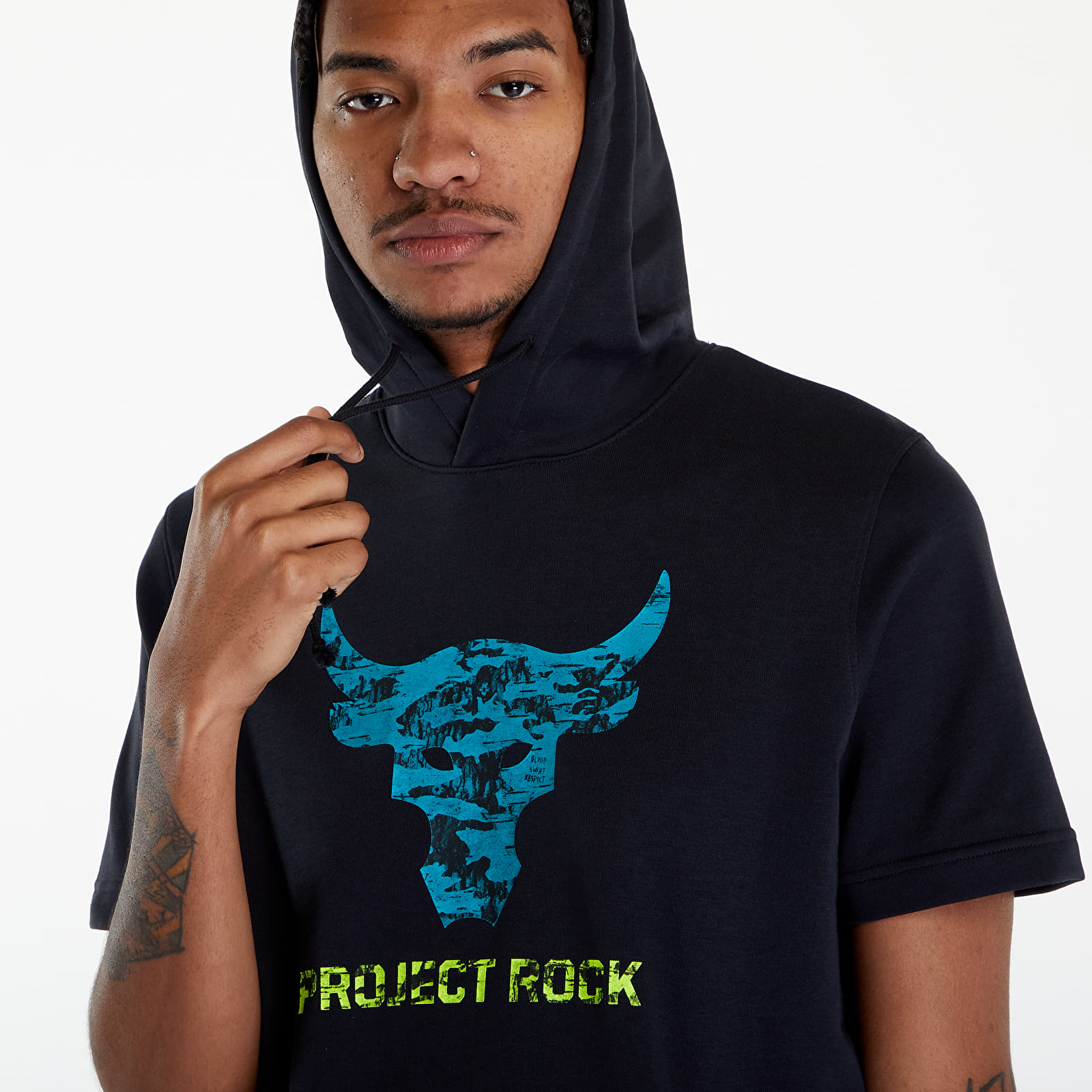Sweatshirts Under Armour Project Rock Payoff Short Sleeve Terry Hoodie Black Coastal Teal Queens