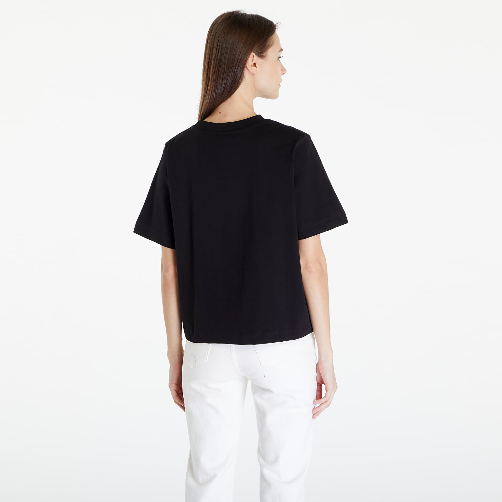 T-Shirts Queens Women's Essential T-Shirt With Tonal Print Black