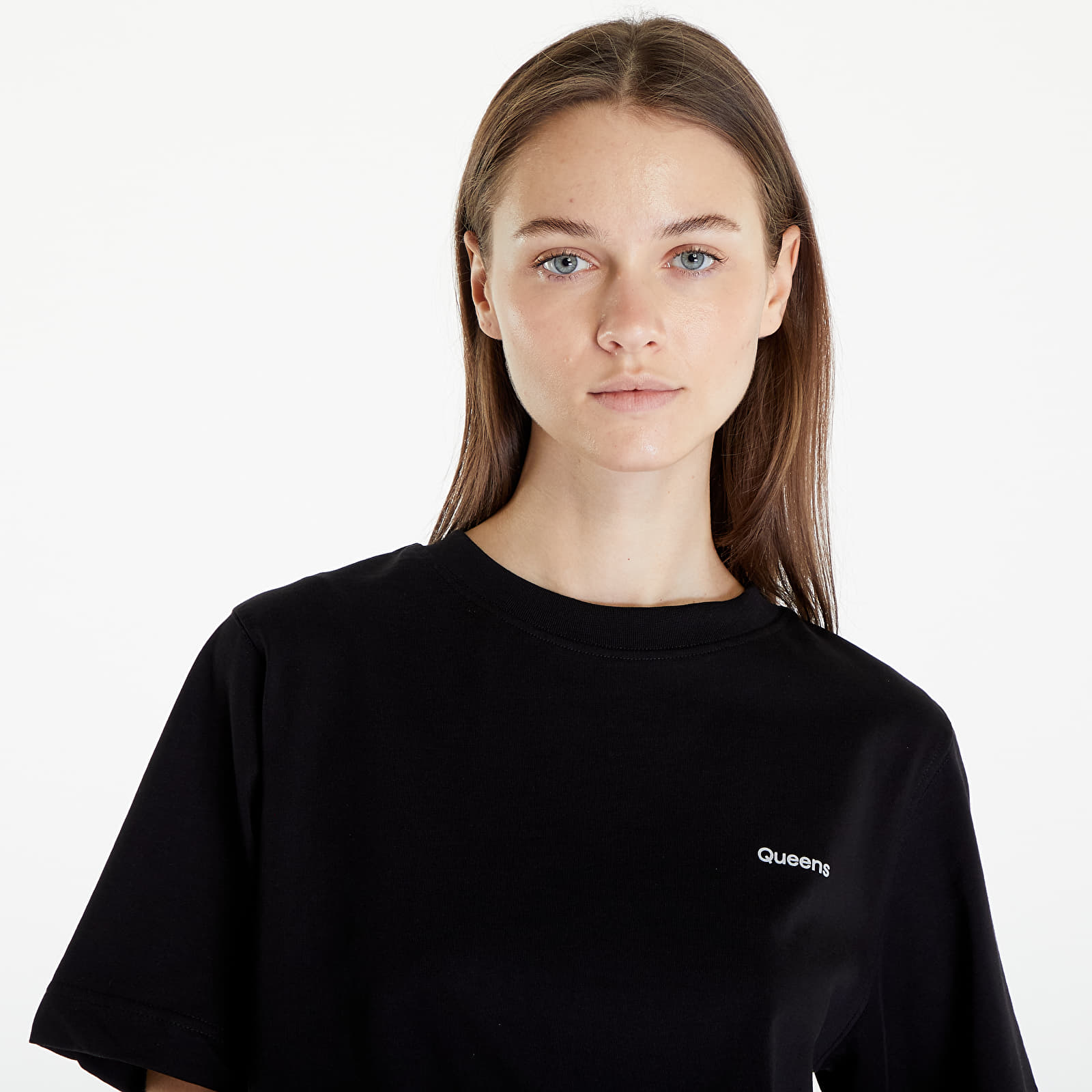 T-Shirts Queens Women's Essential T-Shirt With Contrast Print Black