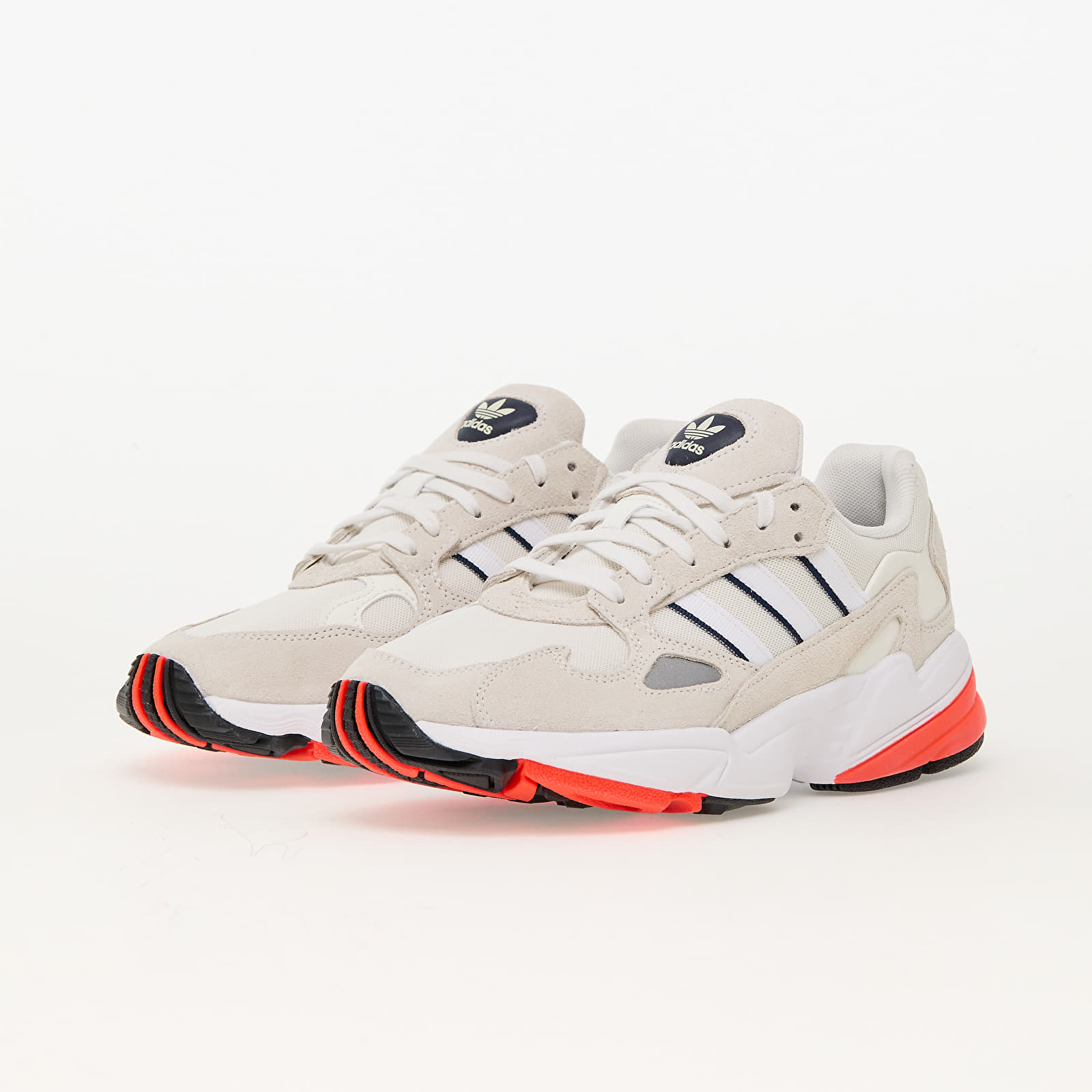 Adidas falcon cloud white blue 2025