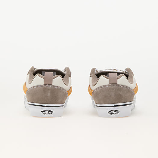 Vans mega outlet checker