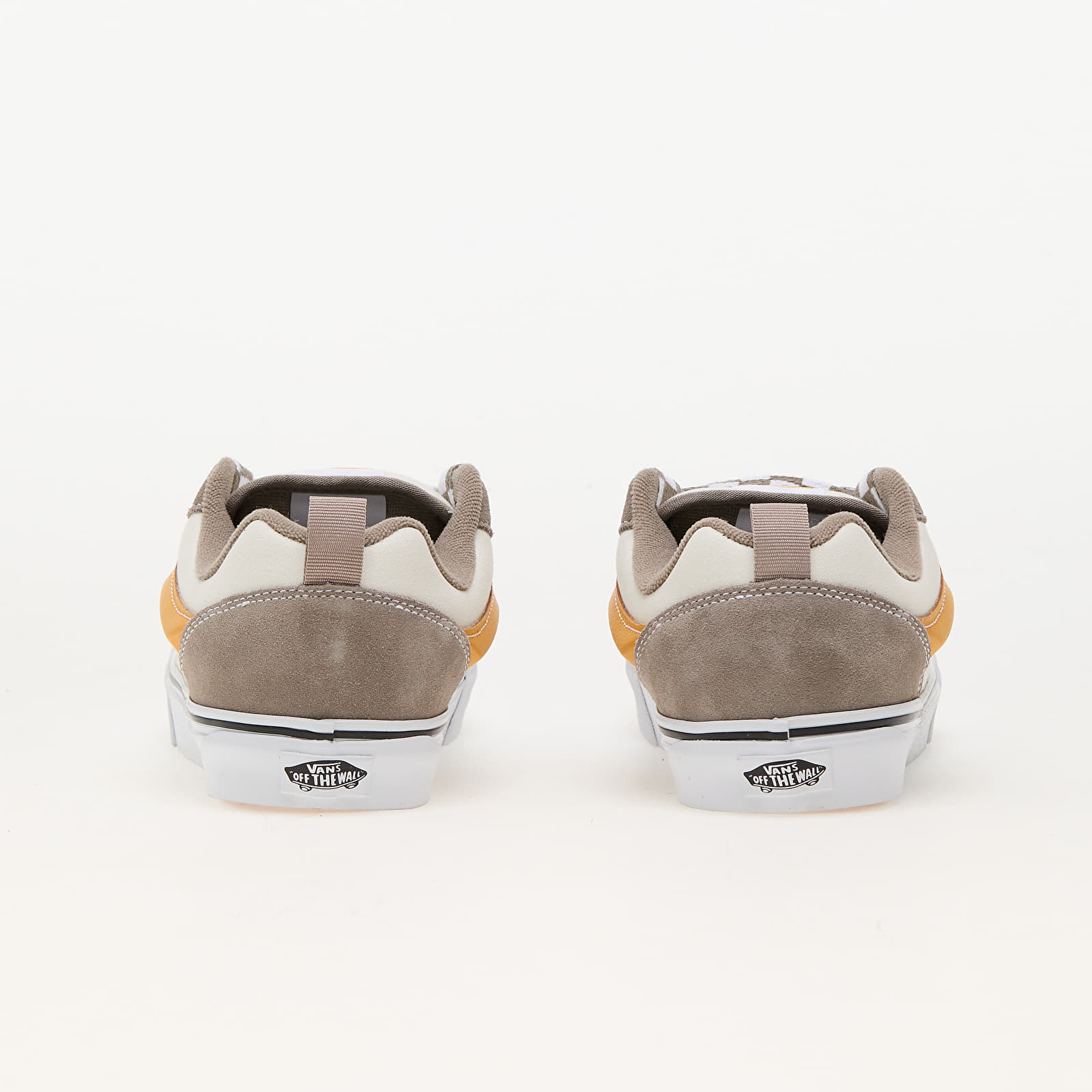 Turnschuhe und Schuhe fur Manner Vans Knu Skool Mega Check Gray Marshmallow Queens