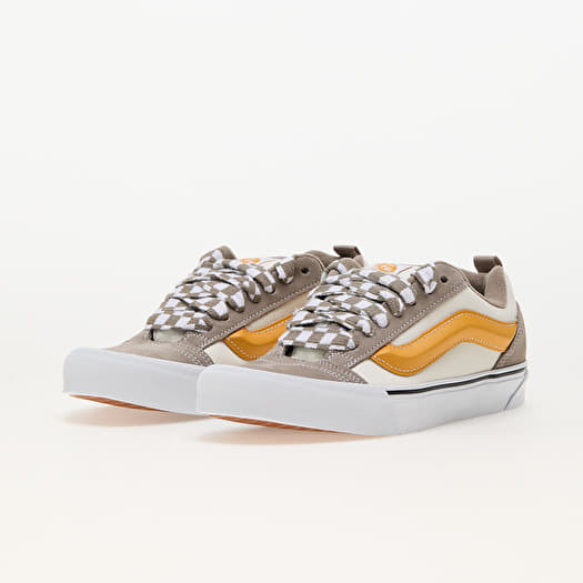 Vans slip on mega checker top