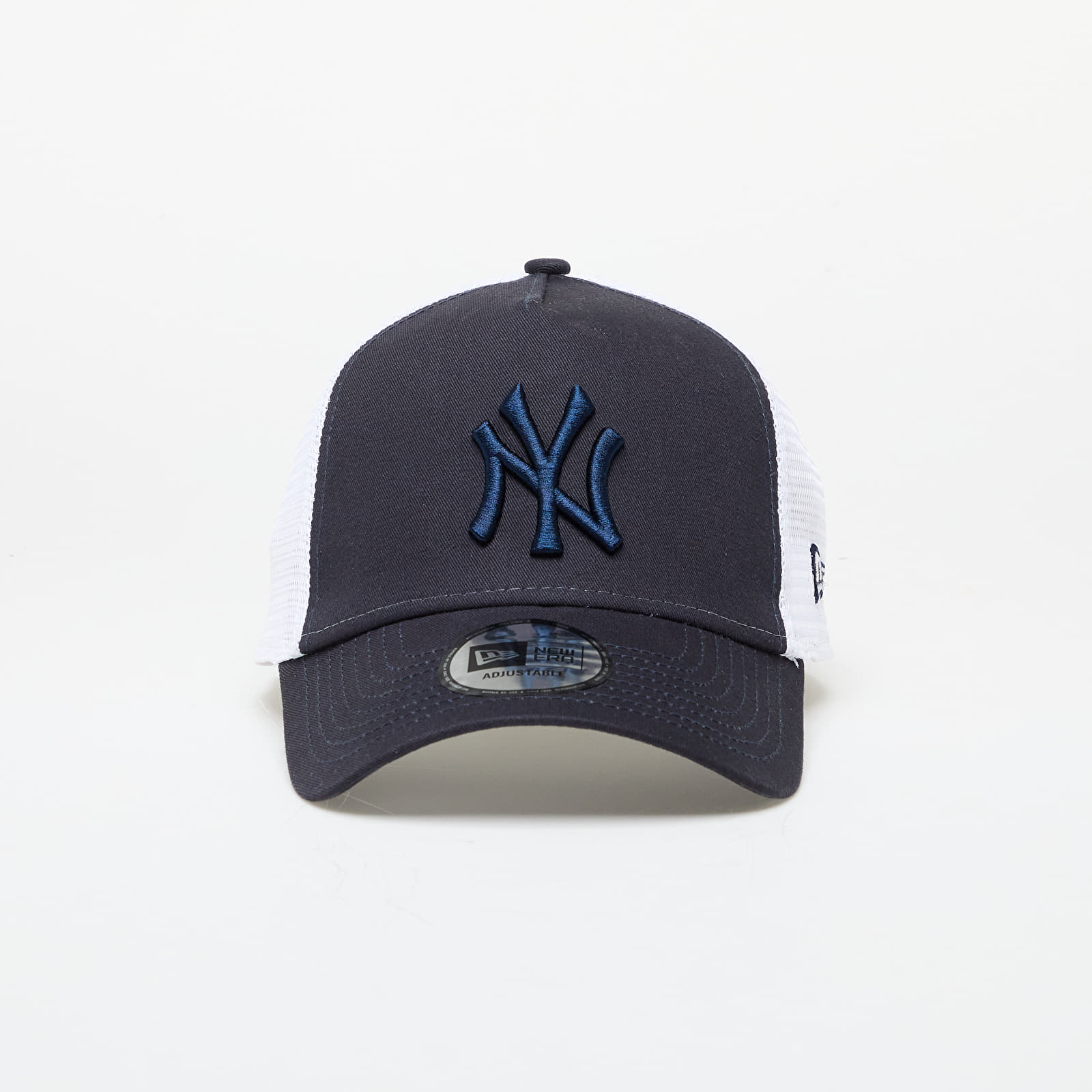 Kšiltovky New Era New York Yankees League Essential Trucker Cap Navy/ White