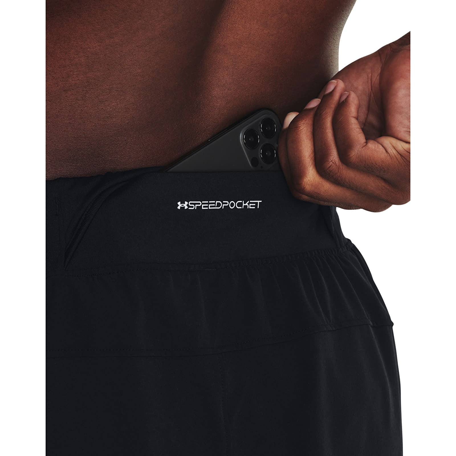 Pantalones cortos Under Armour Launch Elite 7'' Short Black