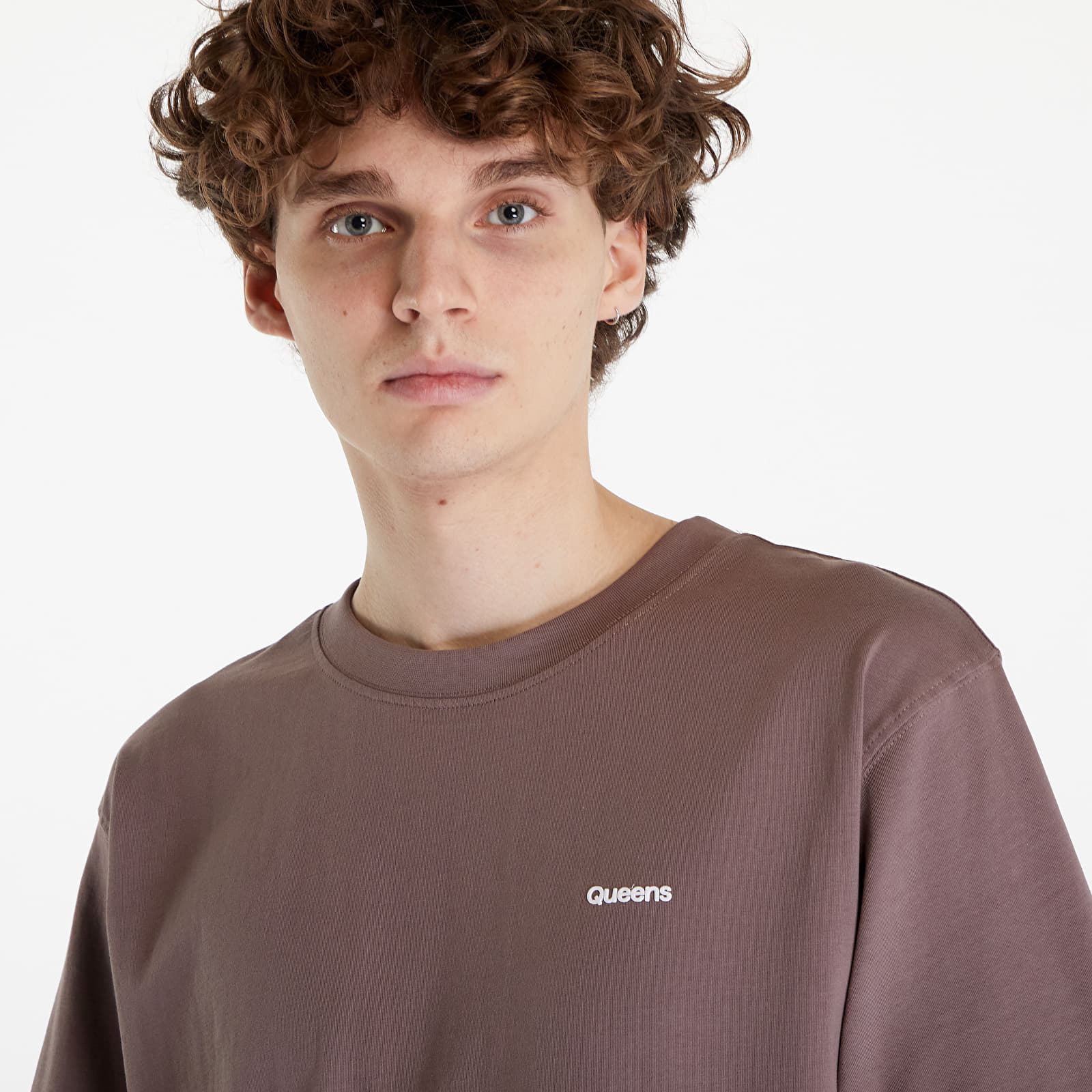 T-Shirts Queens Men's Essential T-Shirt With Contrast Print Mauve