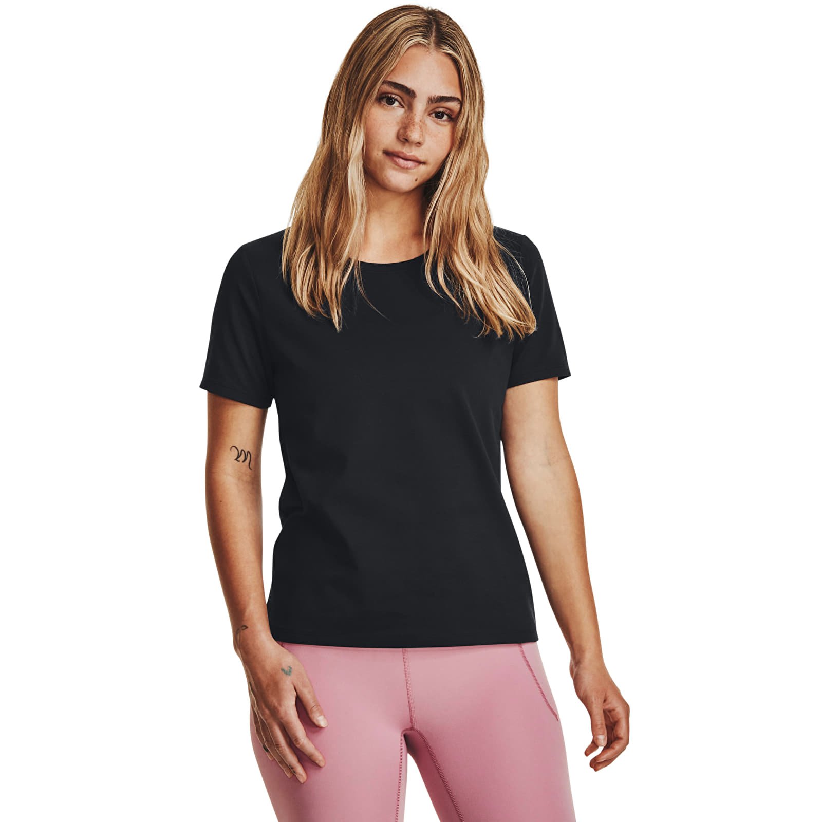 T-shirts Under Armour Meridian Ss Black