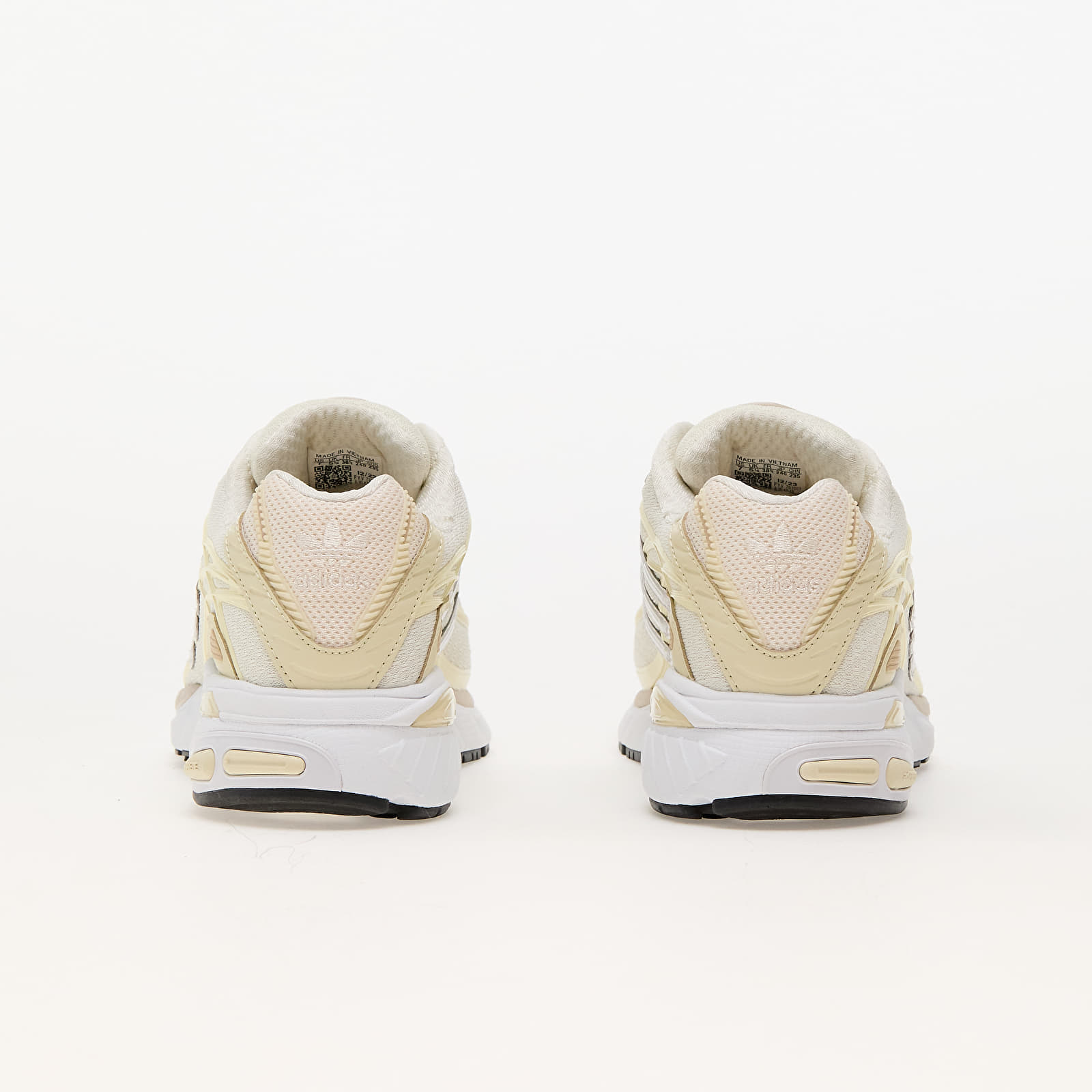 Dámské tenisky a boty adidas Adistar Cushion W Off White/ Grey One/ Sand