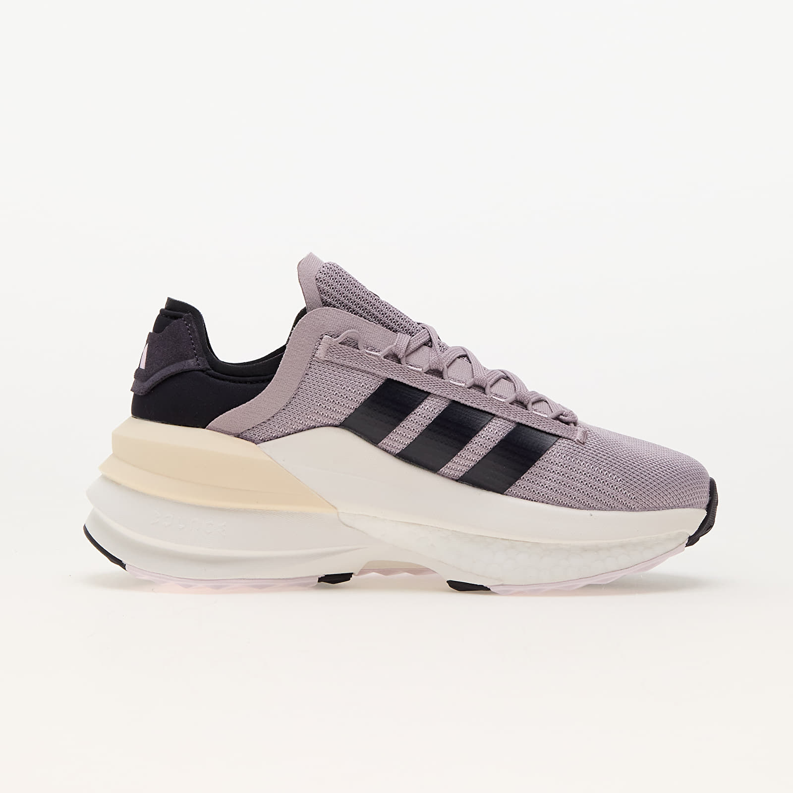 Women's sneakers and shoes adidas Avryn_X Preloveded Fi/ Aura Black/ Almond Pink