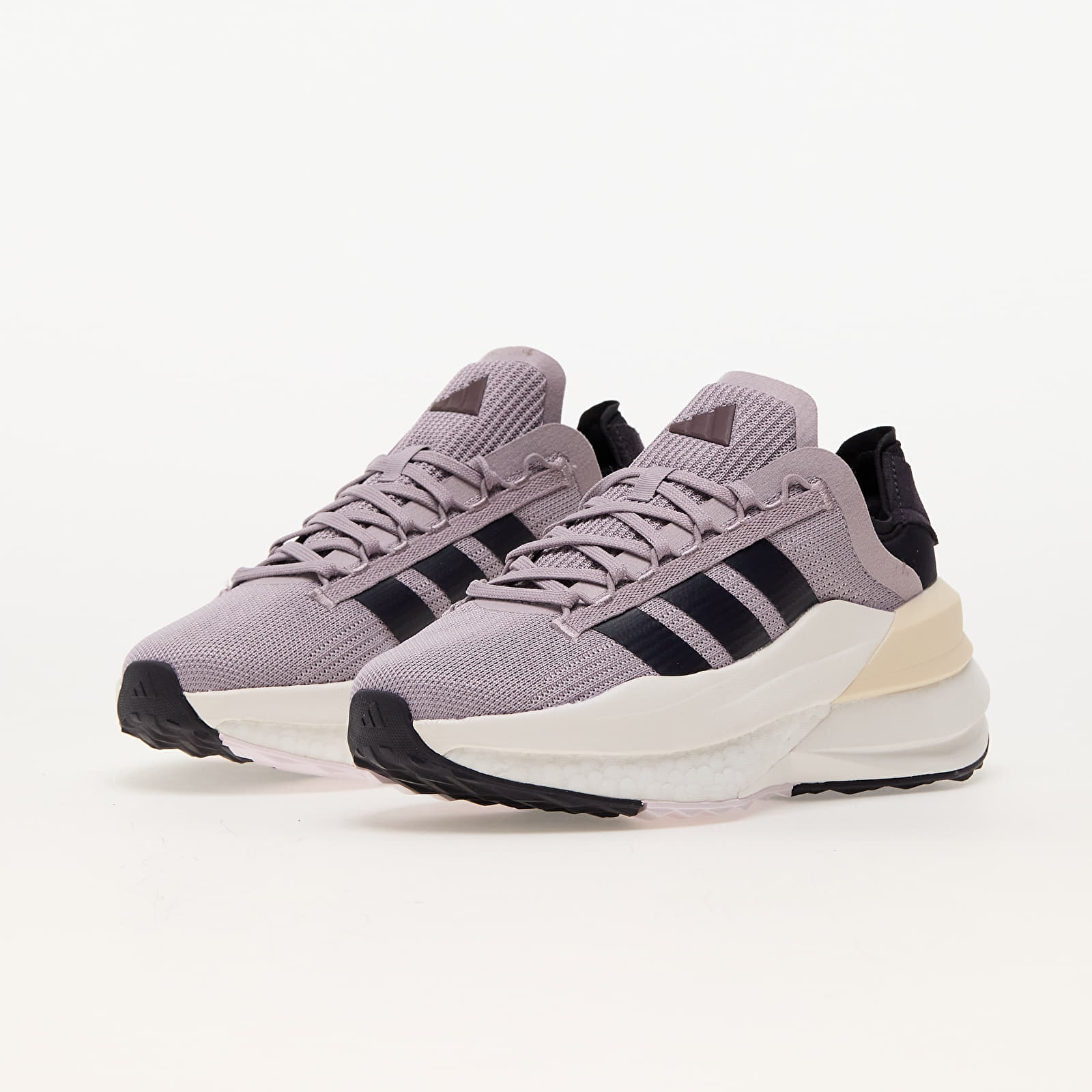 Women's sneakers and shoes adidas Avryn_X Preloveded Fi/ Aura Black/ Almond Pink