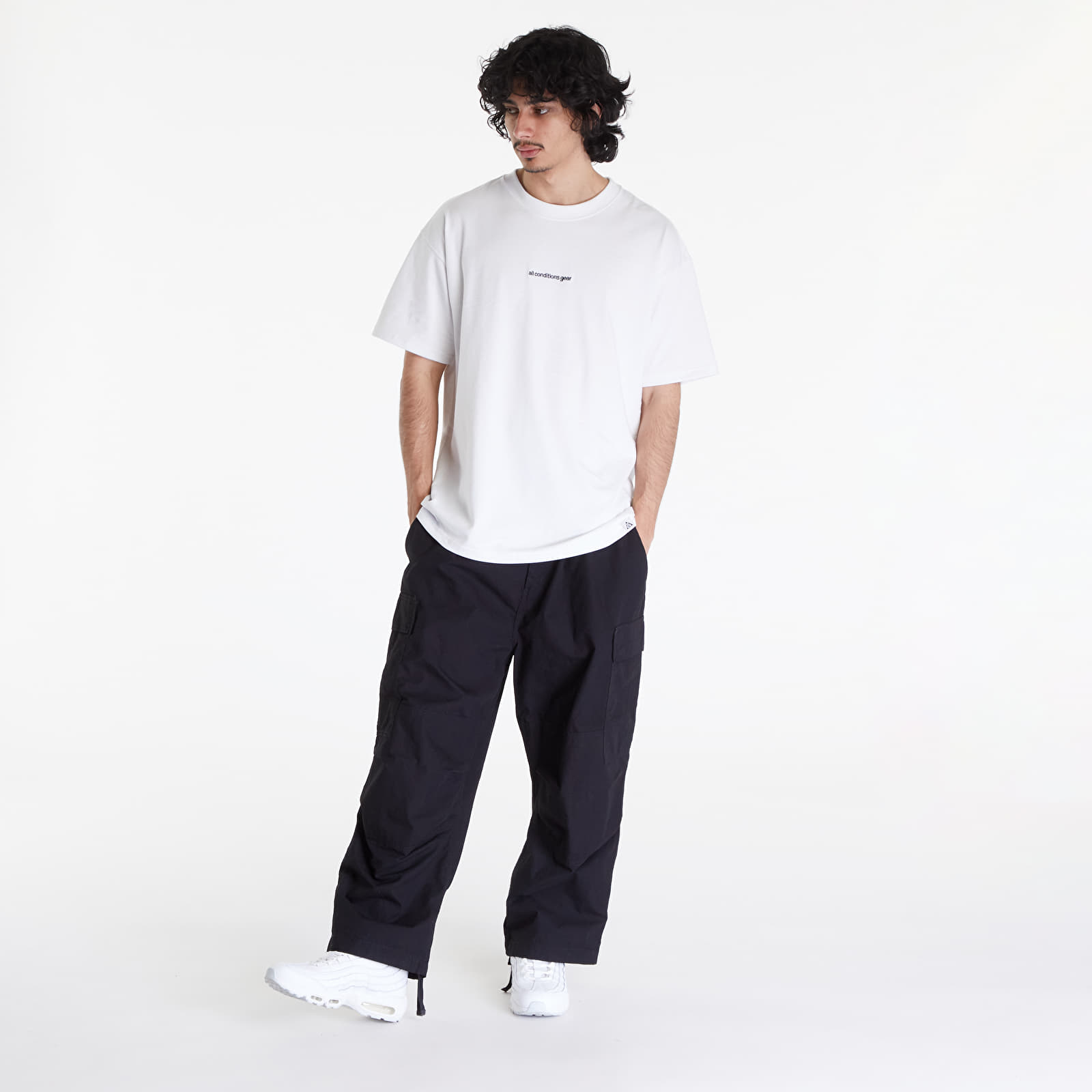Футболки Nike ACG Men's T-Shirt Summit White