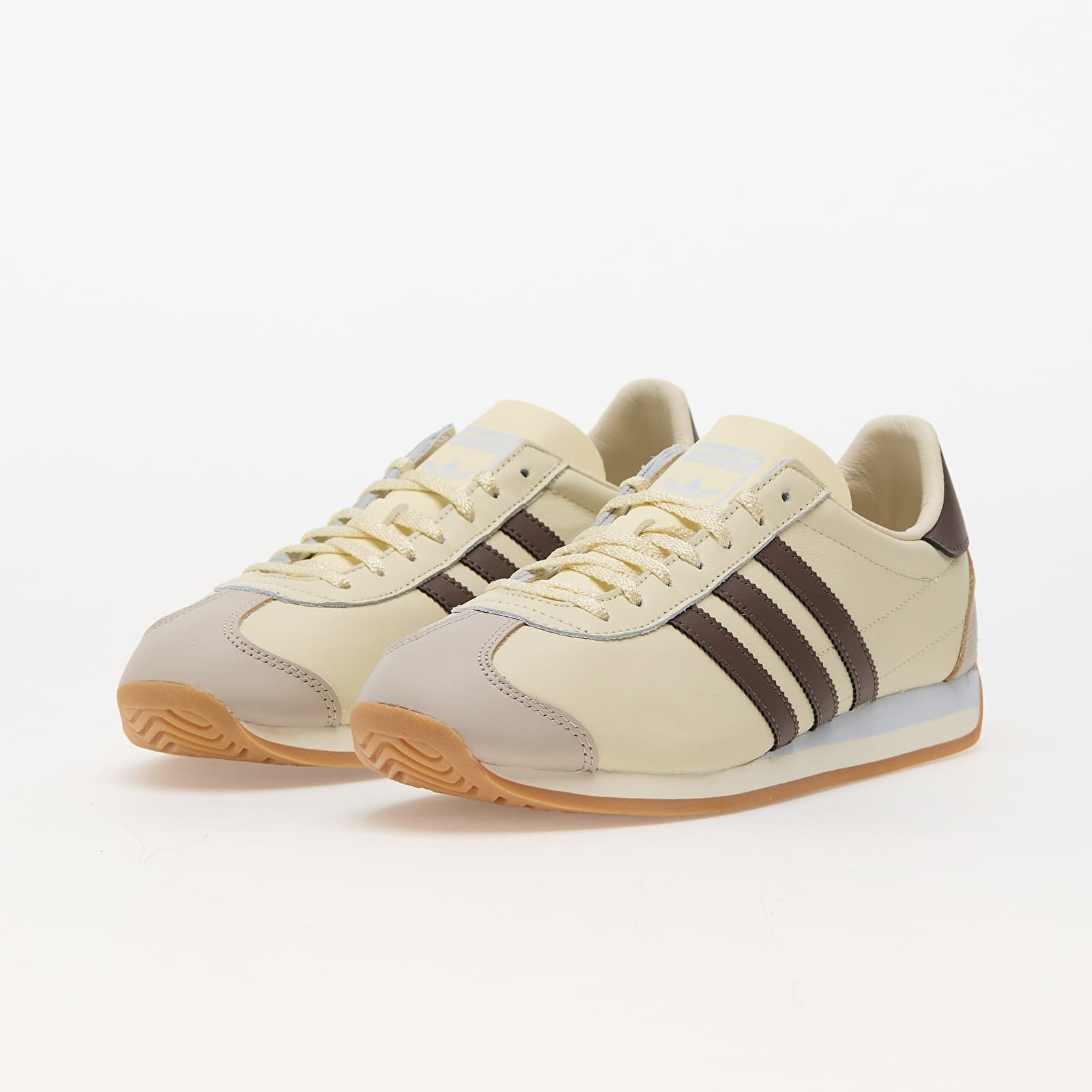 Încălțăminte și sneakerși pentru femei adidas Country Og W Sand/ Earth Strata/ Wonder Beige