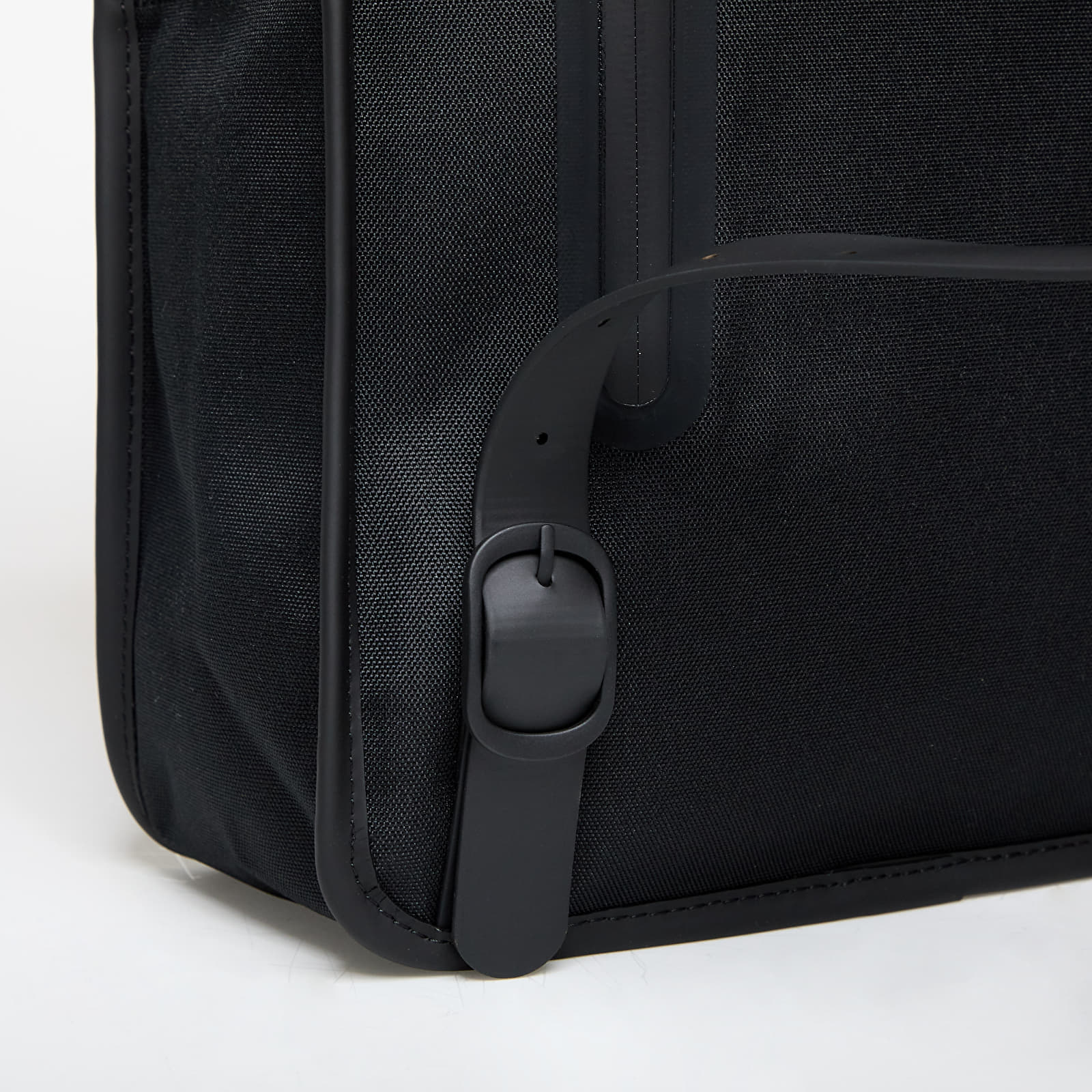 Nahrbtniki Rains Backpack W3 01 Black