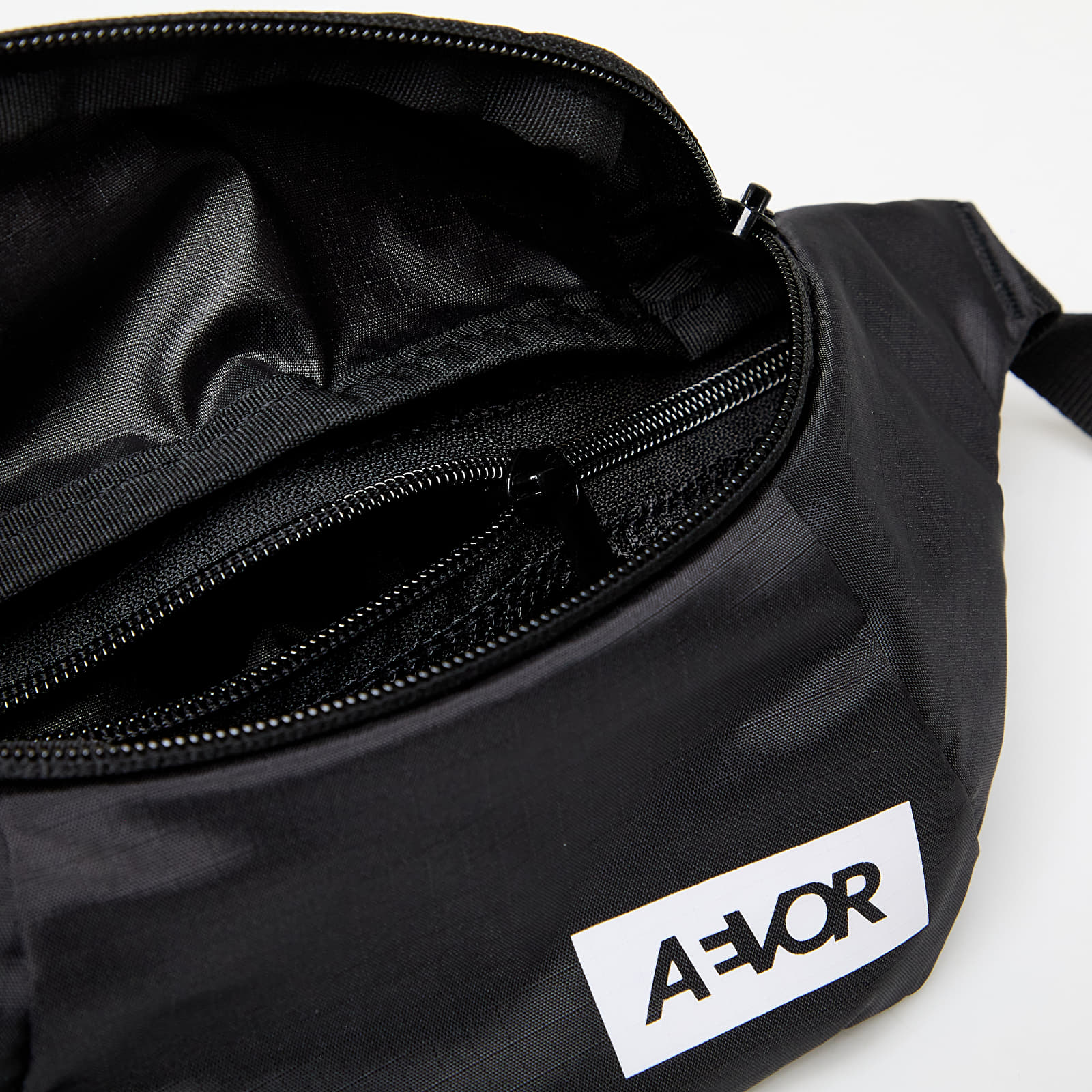 Nieren-Rucksäcke AEVOR Hipbag Ripstop Black