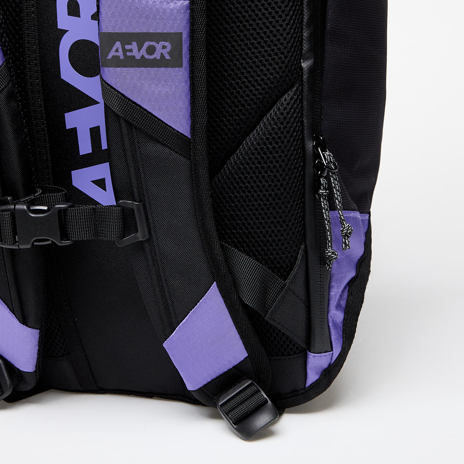 Batohy AEVOR Trip Pack Proof Purple