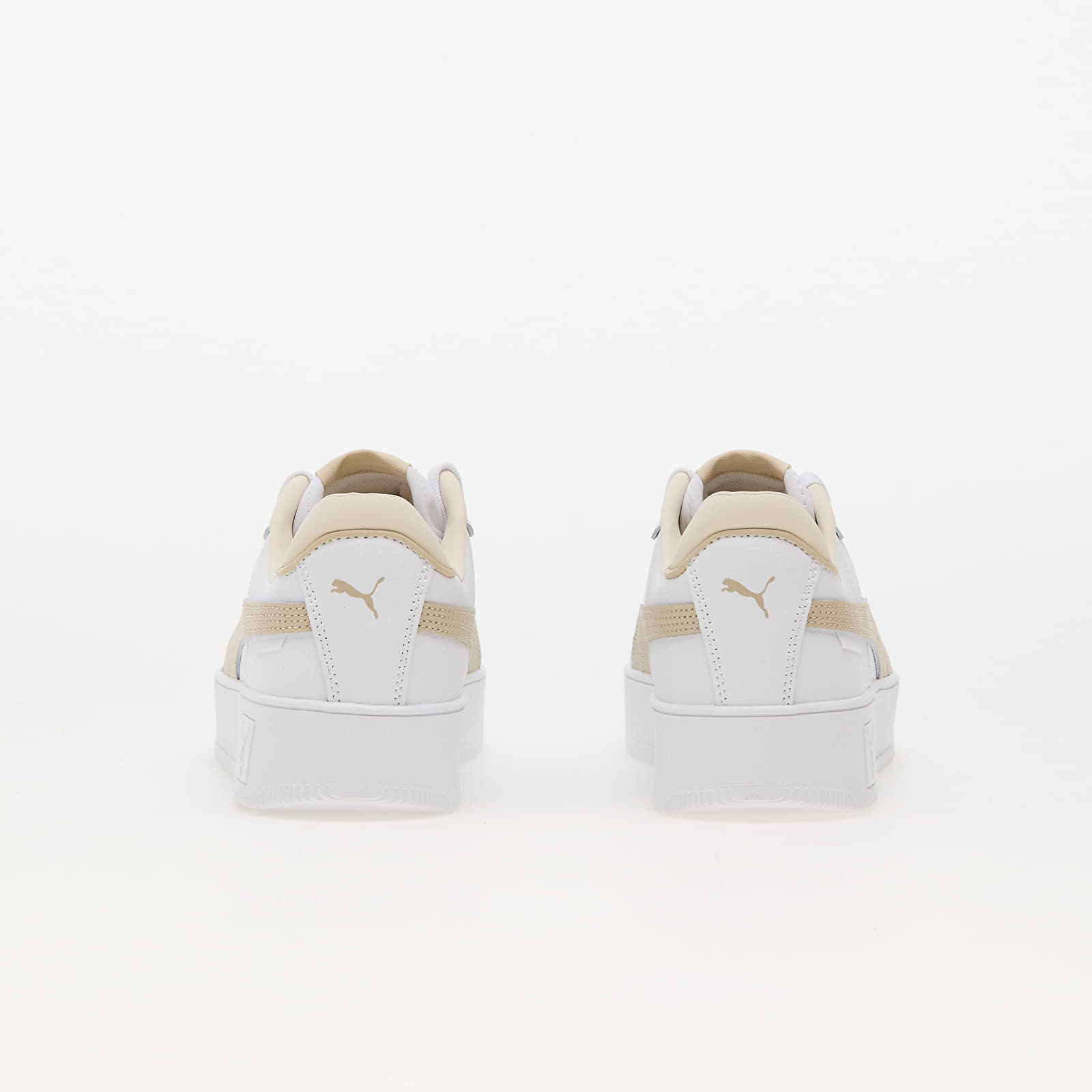 Naiste tossud ja kingad Puma Carina Street White