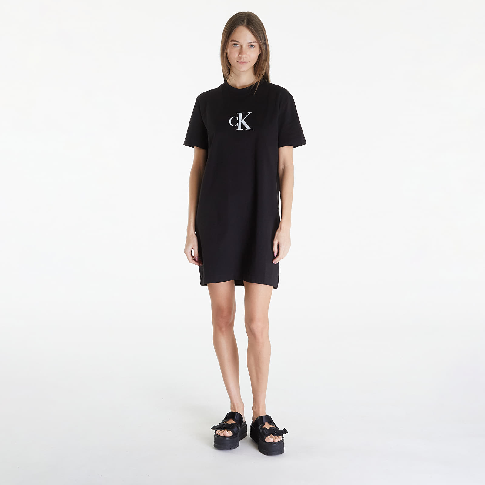 Kleider Calvin Klein Jeans Satin Ck T-Shirt Dress Black