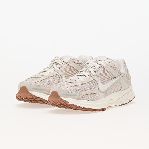 Nike W Zoom Vomero 5