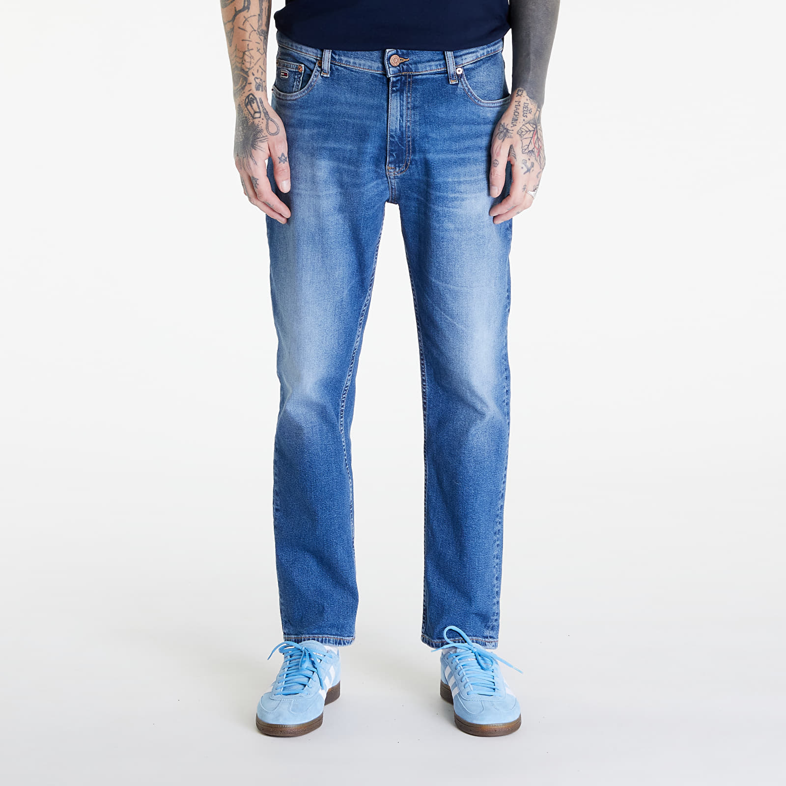 Džínsy Tommy Jeans Dad Jean Regular Tapered B Denim