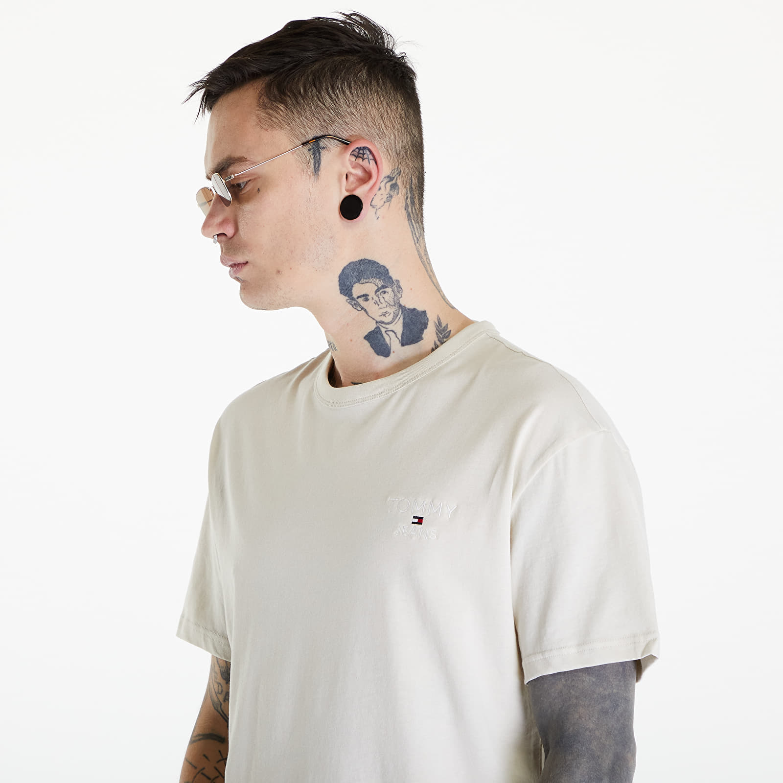 Trička Tommy Jeans Reg Corp Tee Ext Beige