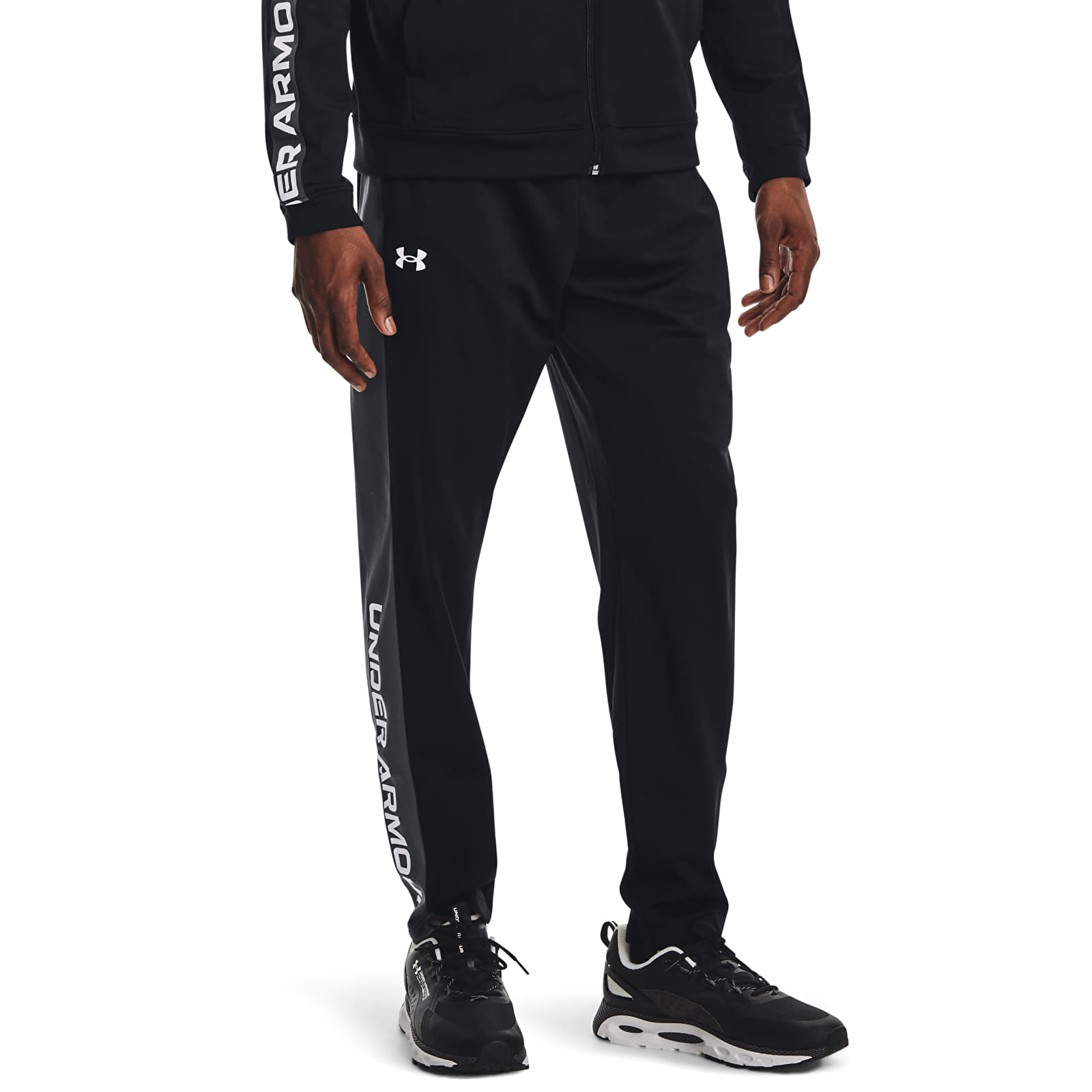 Hlače Under Armour Brawler Pant Black