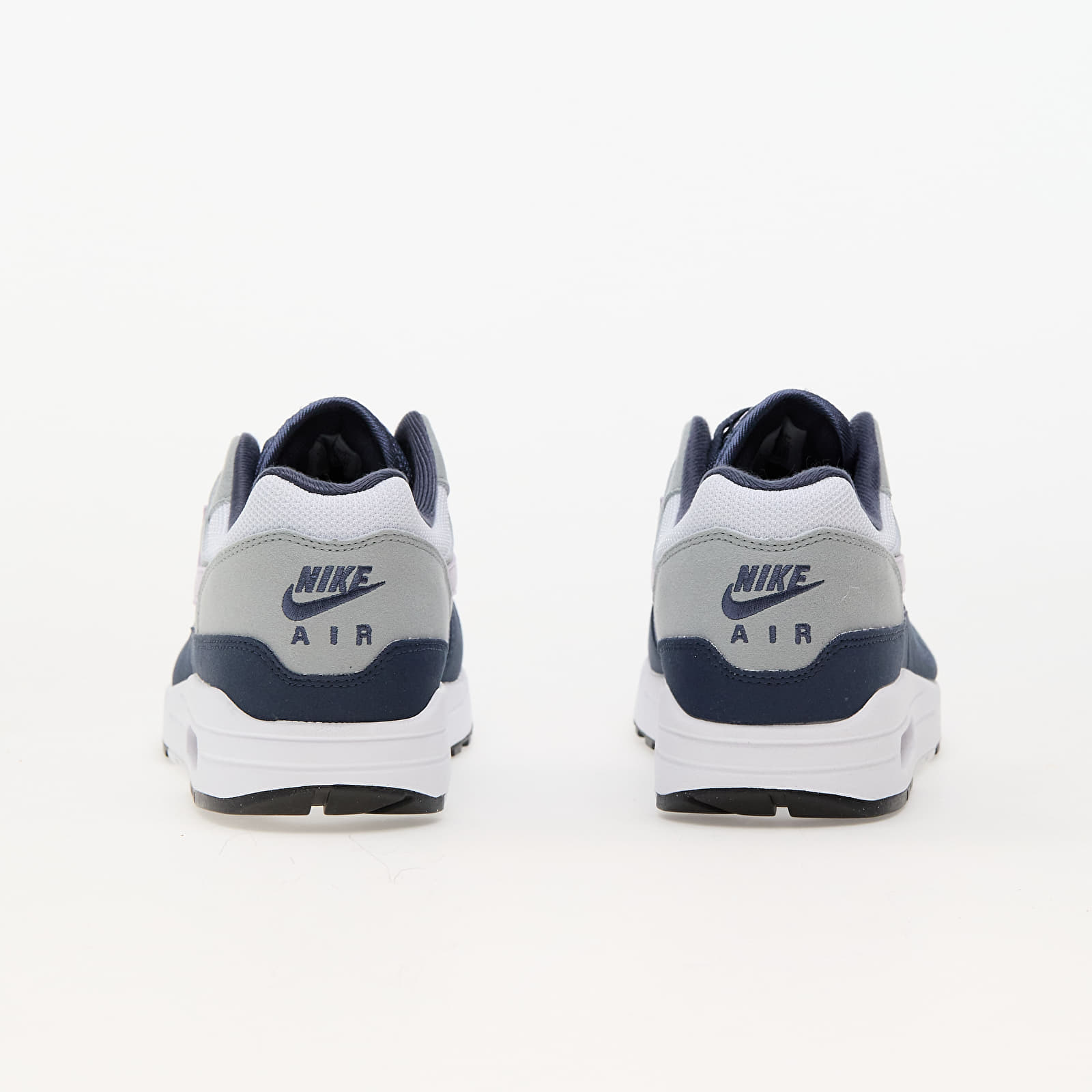 Men's sneakers and shoes Nike Air Max 1 Football Grey/ Lilac Bloom-Thunder Blue