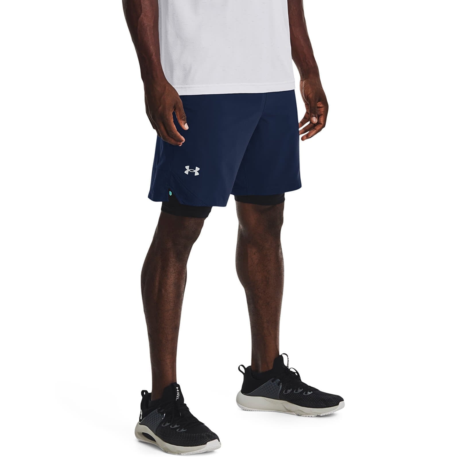 Korte broek Under Armour Vanish Woven 8In Shorts Academy M