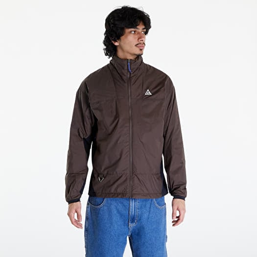 Nike light weight jacket clearance