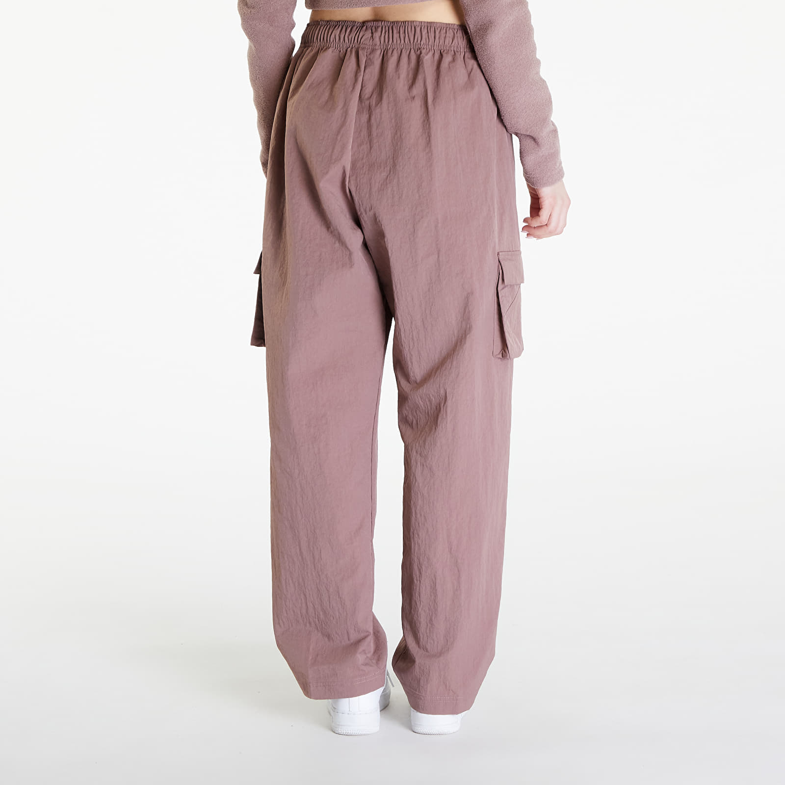 Pants Nike Sportswear Essential Women's High-Rise Woven Cargo Pants Smokey Mauve/ Black