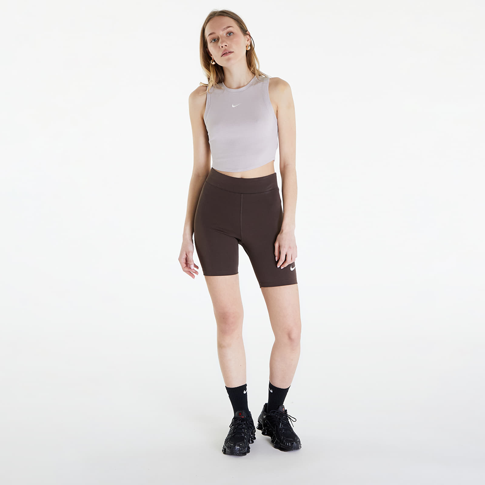 Pantalones cortos Nike Sportswear Classics Women's High-Waisted 8" Biker Shorts Baroque Brown/ Sail
