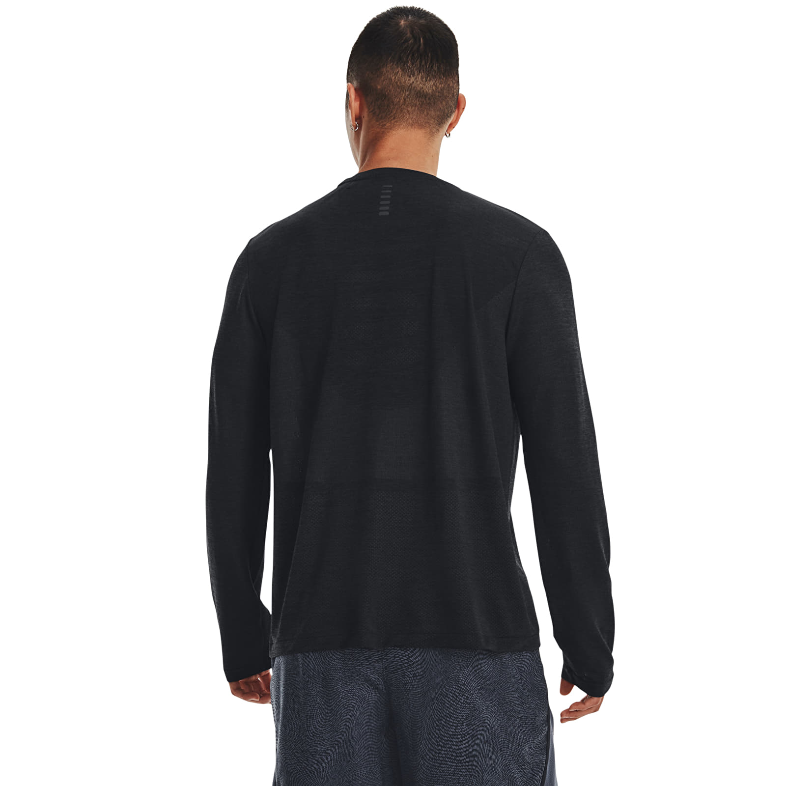 T-shirts Under Armour Seamless Stride Ls Black