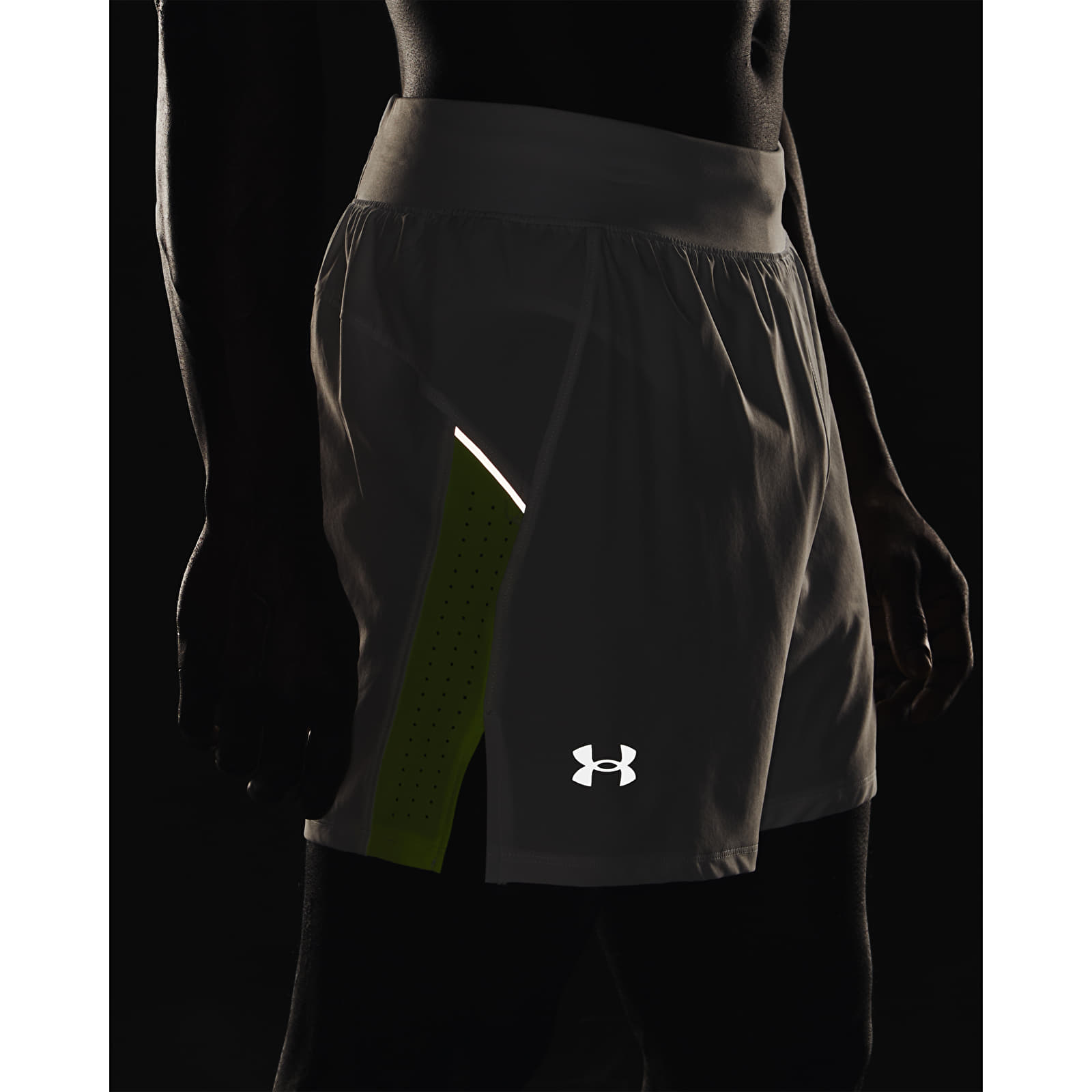 Kurze Hosen Under Armour Launch Elite 5'' Short Gray