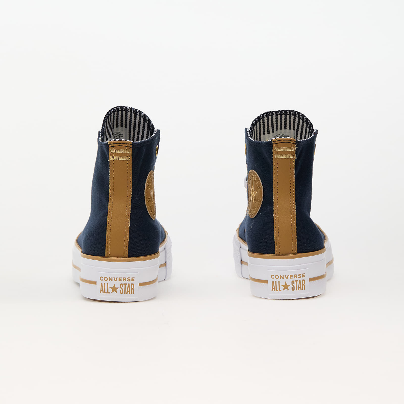 Women s sneakers and shoes Converse Chuck Taylor All Star Lift Platform Herringbone Stripe Obsidian White Trek Tan Queens