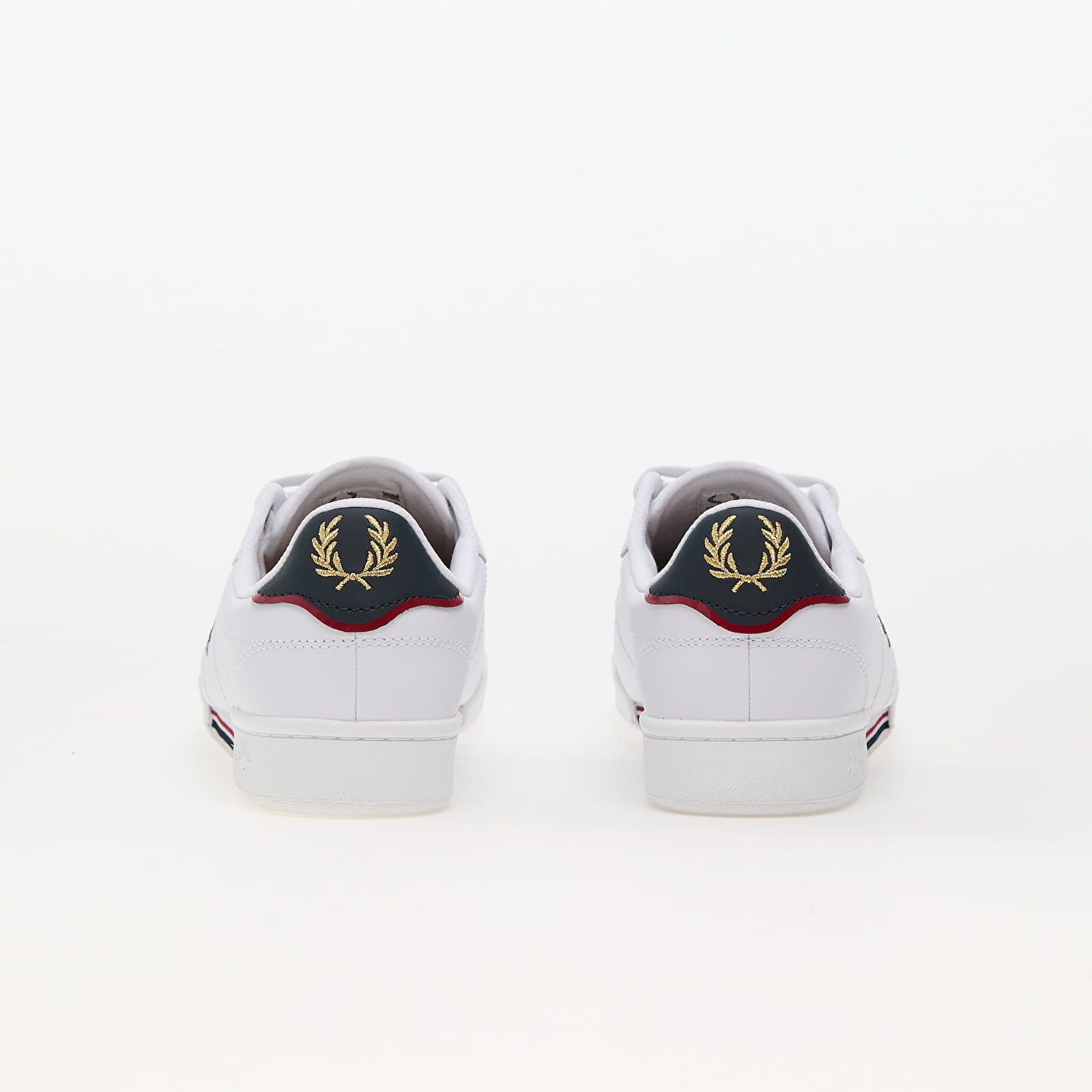 Miesten lenkkarit ja kengät FRED PERRY B722 Leather White/ Navy