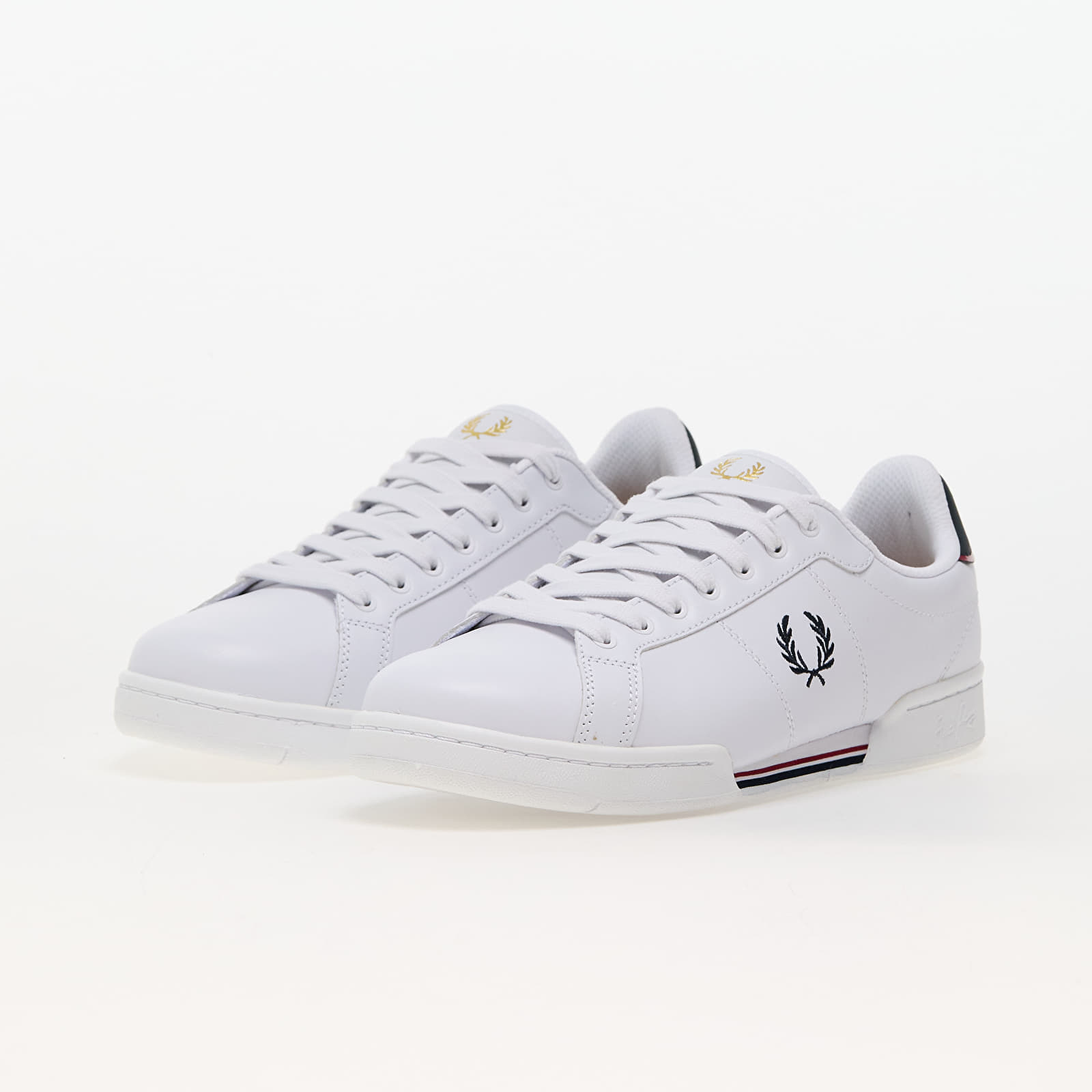 Miesten lenkkarit ja kengät FRED PERRY B722 Leather White/ Navy