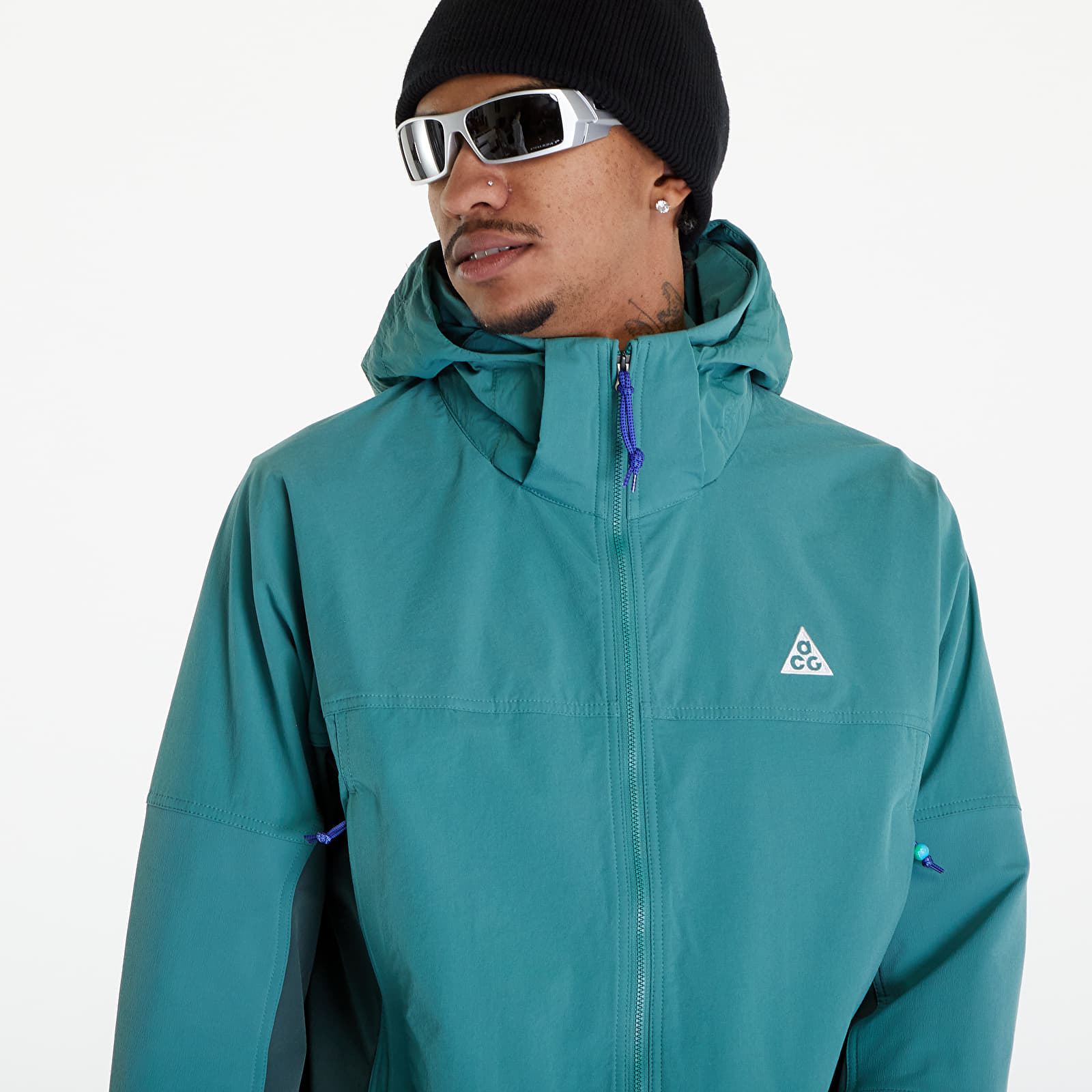 Bundy Nike ACG "Sun Farer" Men's Jacket Bicoastal/ Vintage Green/ Summit White