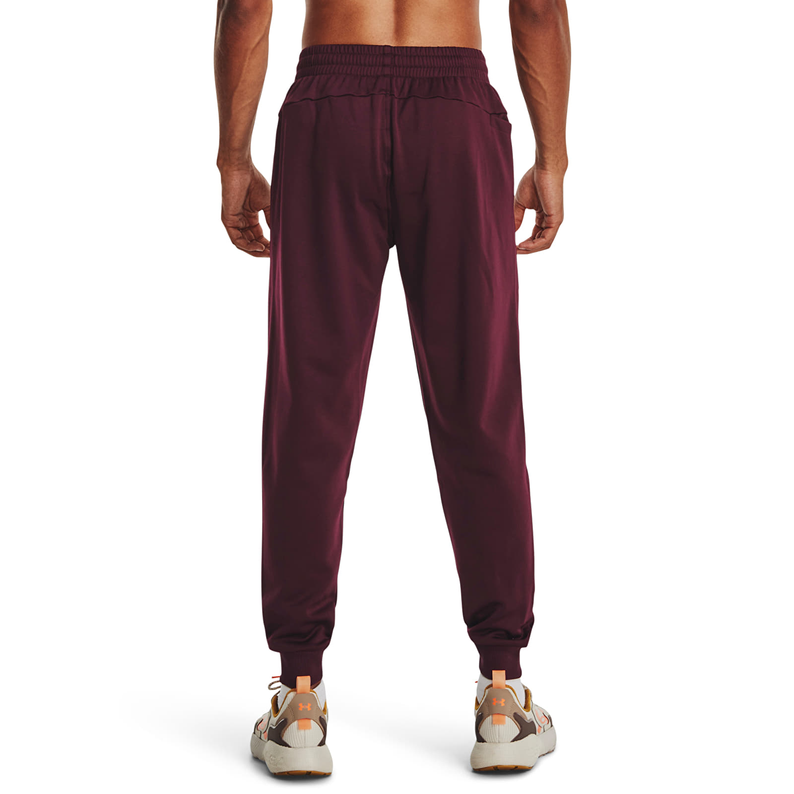 Maroon under armour pants store
