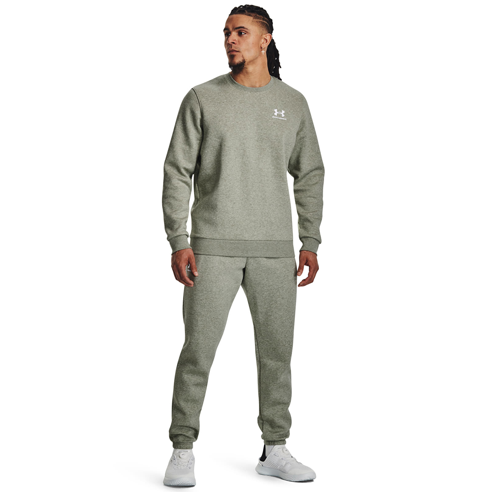 Hoodies och sweatshirts Under Armour Essential Fleece Crew Grove Green