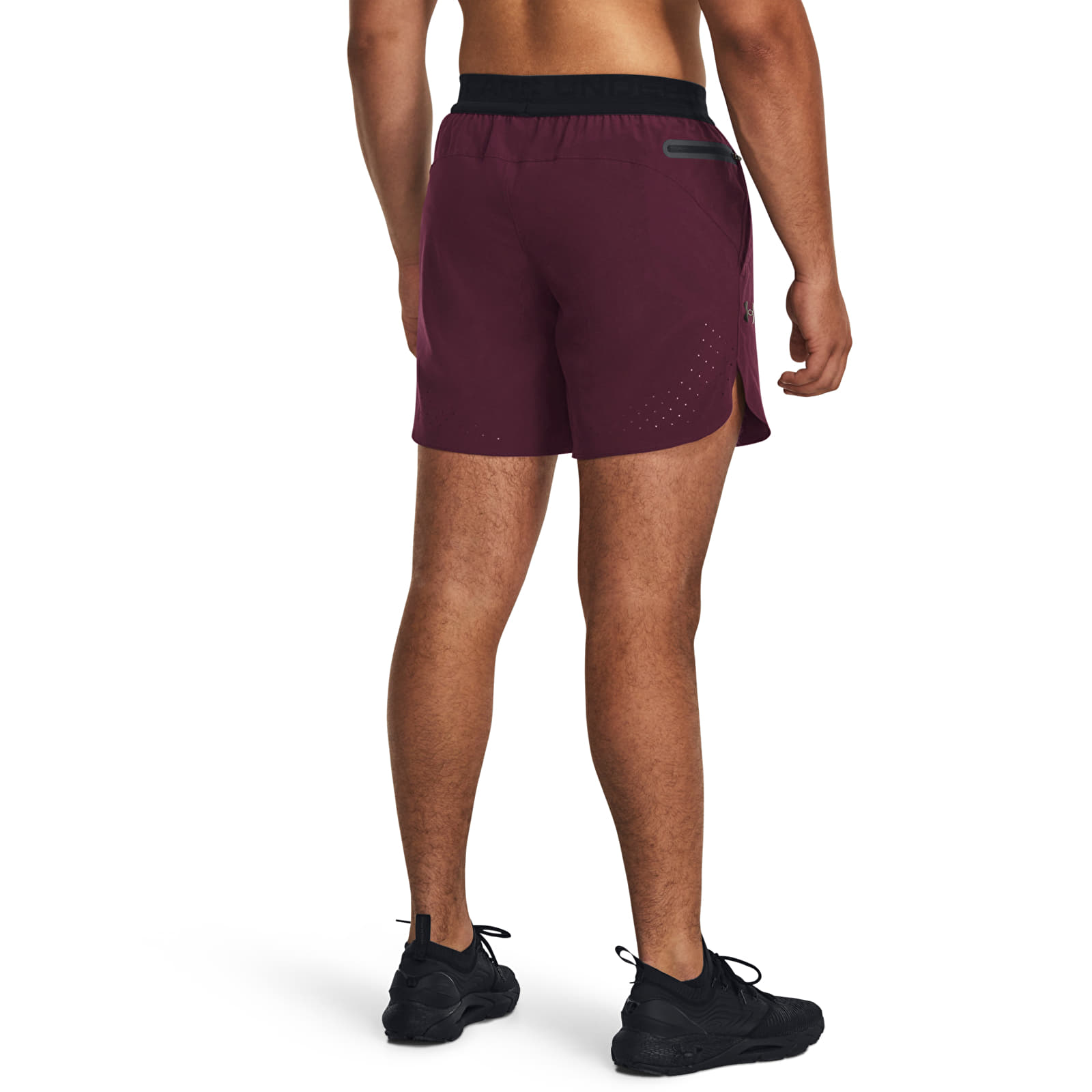 Kratke hlače Under Armour Peak Woven Shorts Dark Maroon