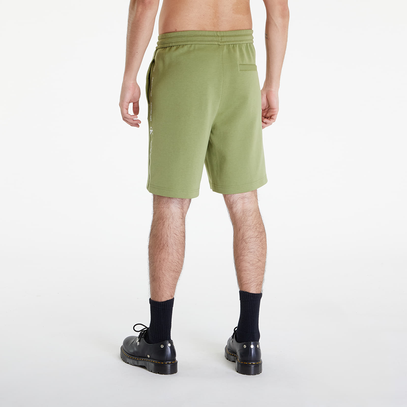 Shorts Calvin Klein Jeans Logo Repeat Shorts Dark Juniper