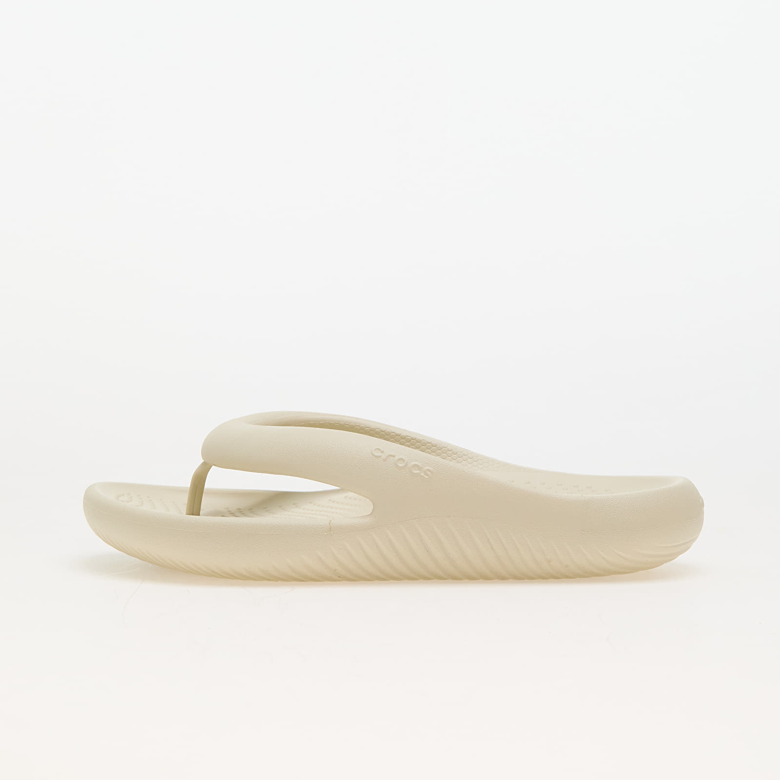 Men's sneakers and shoes Crocs Mellow Flip Bone
