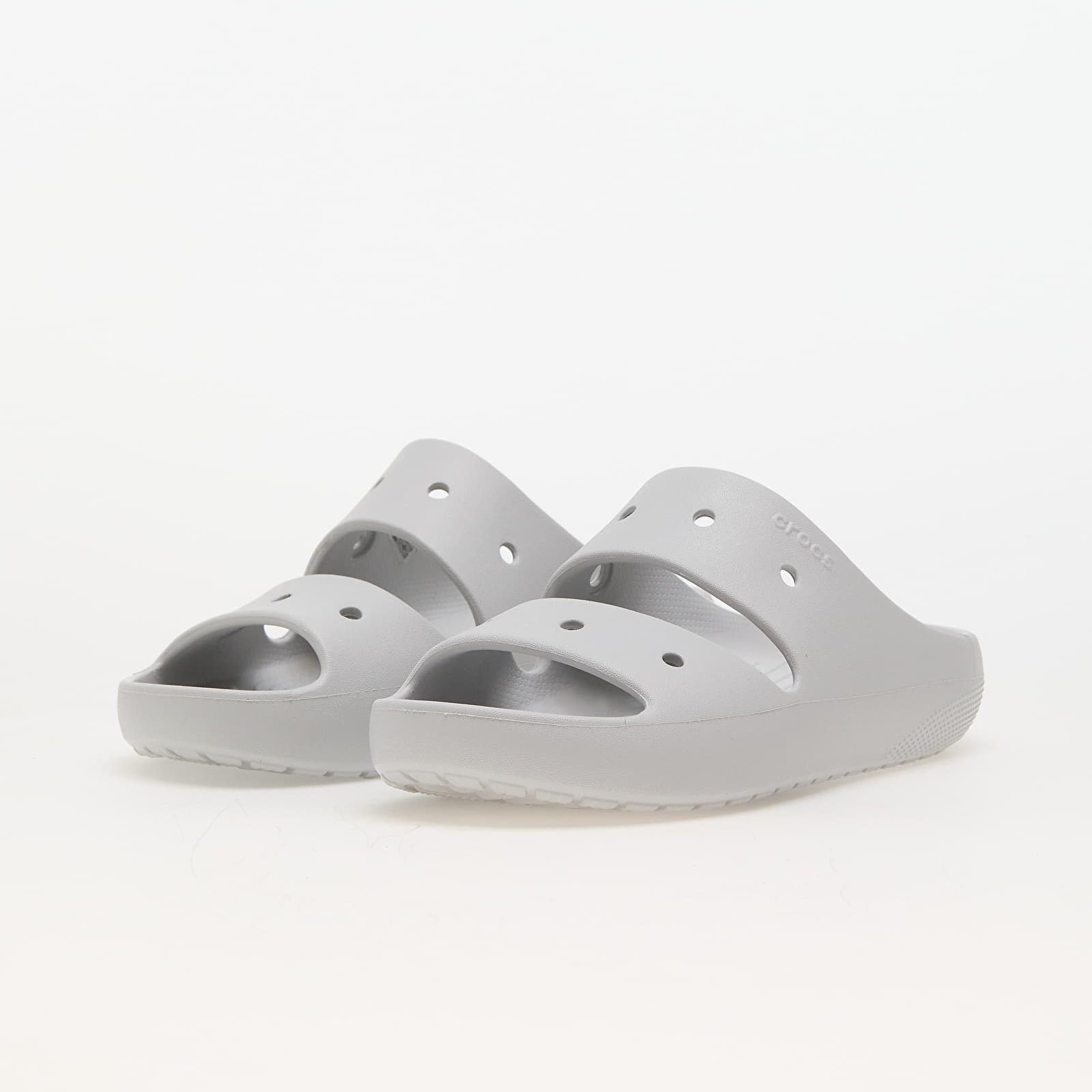 Men's sneakers and shoes Crocs Classic Sandal v2 Atmosphere