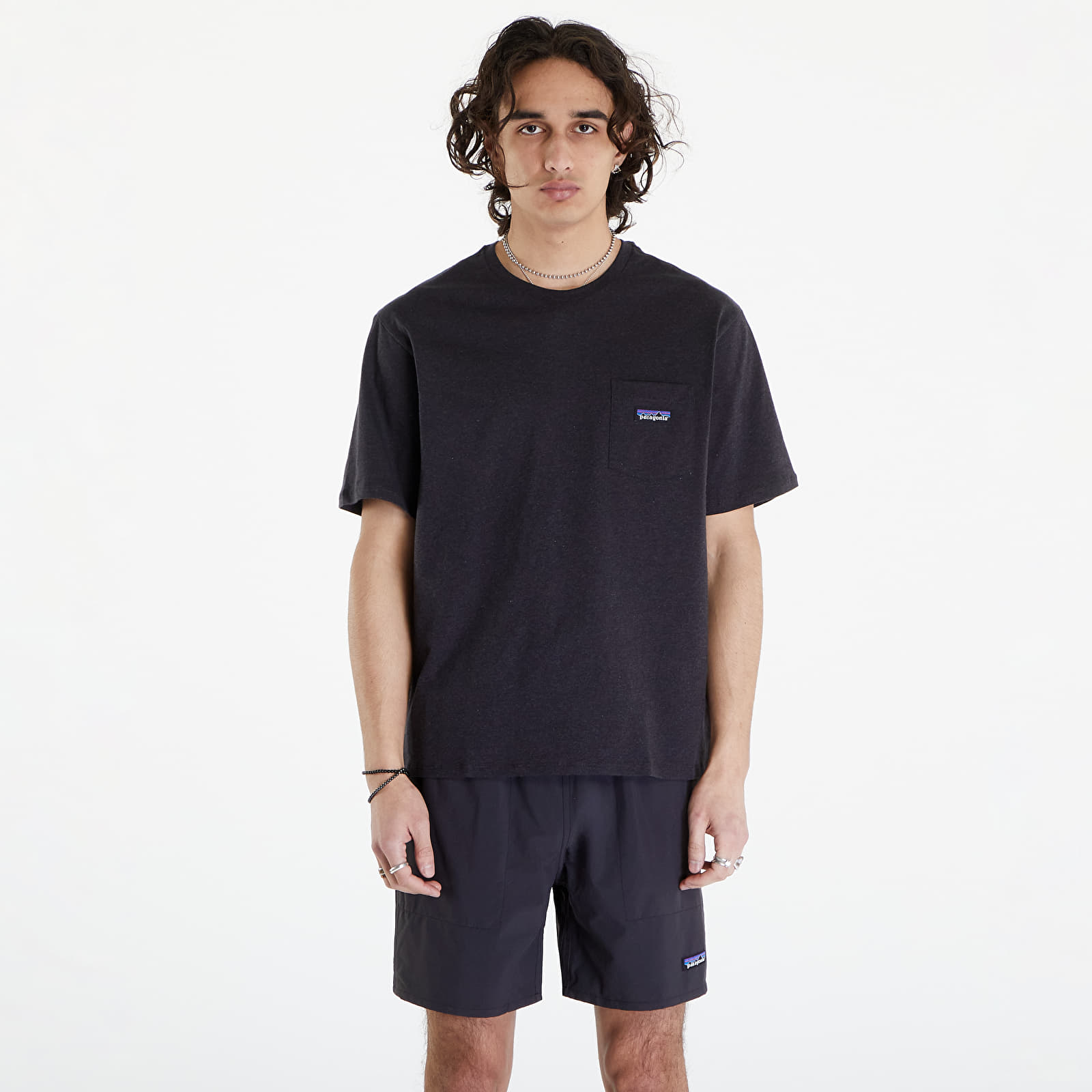 T-Shirts Patagonia M's Daily Pocket Tee Ink Black