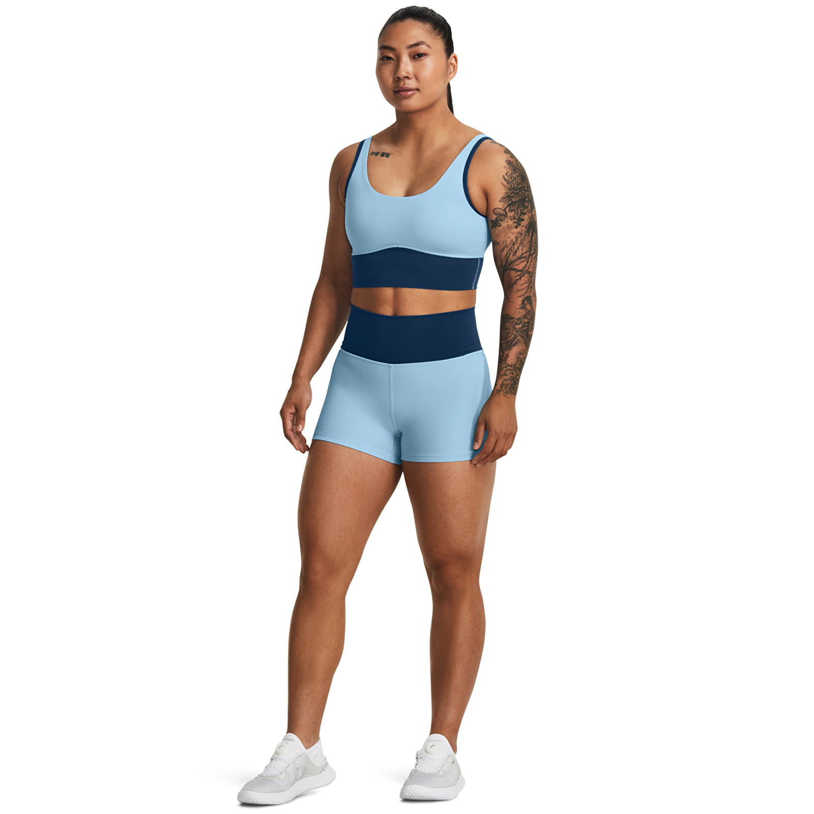 Tílka Under Armour Meridian Fitted Crop Tank Blizzard