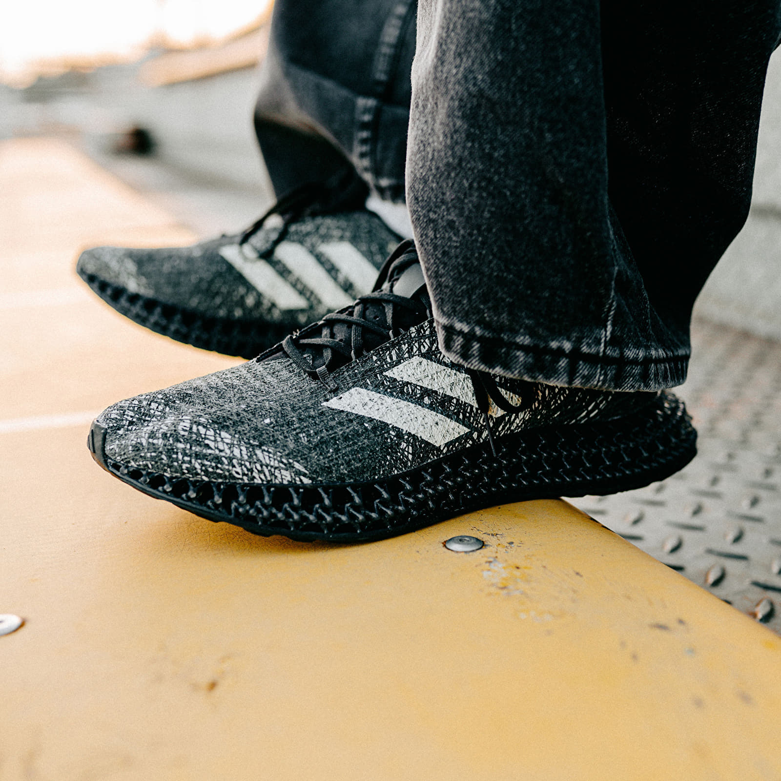 Turnschuhe und Schuhe fur Manner adidas 4Dfwd X Strung Core Black Core White PRLOIN Queens