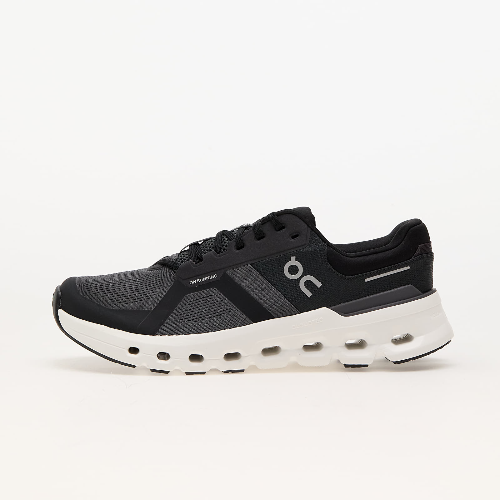 Мъжки маратонки и обувки On M Cloudrunner 2 Eclipse/ Black