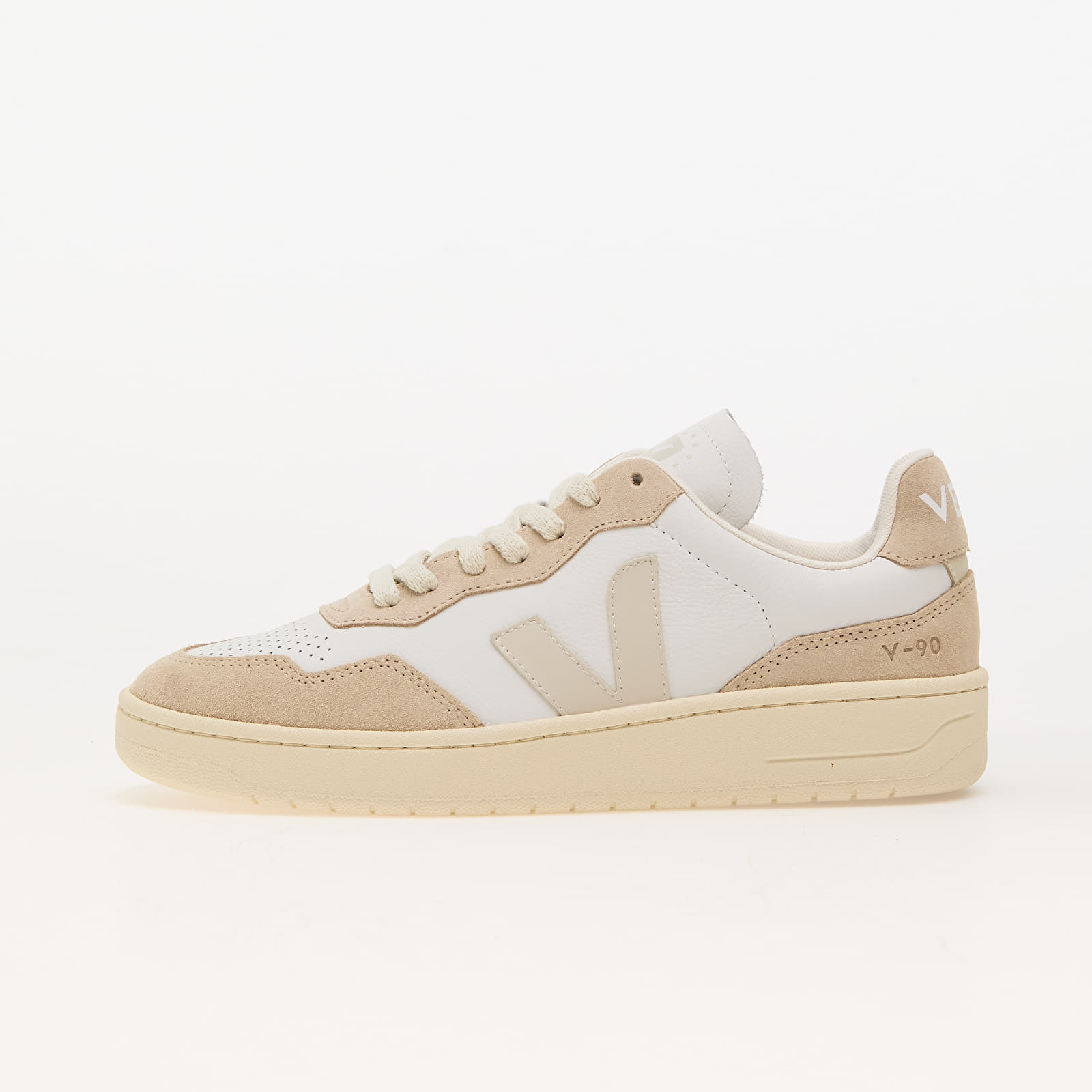 Sneakers und Schuhe für Frauen Veja W V-90 Extra White Pierre Almond