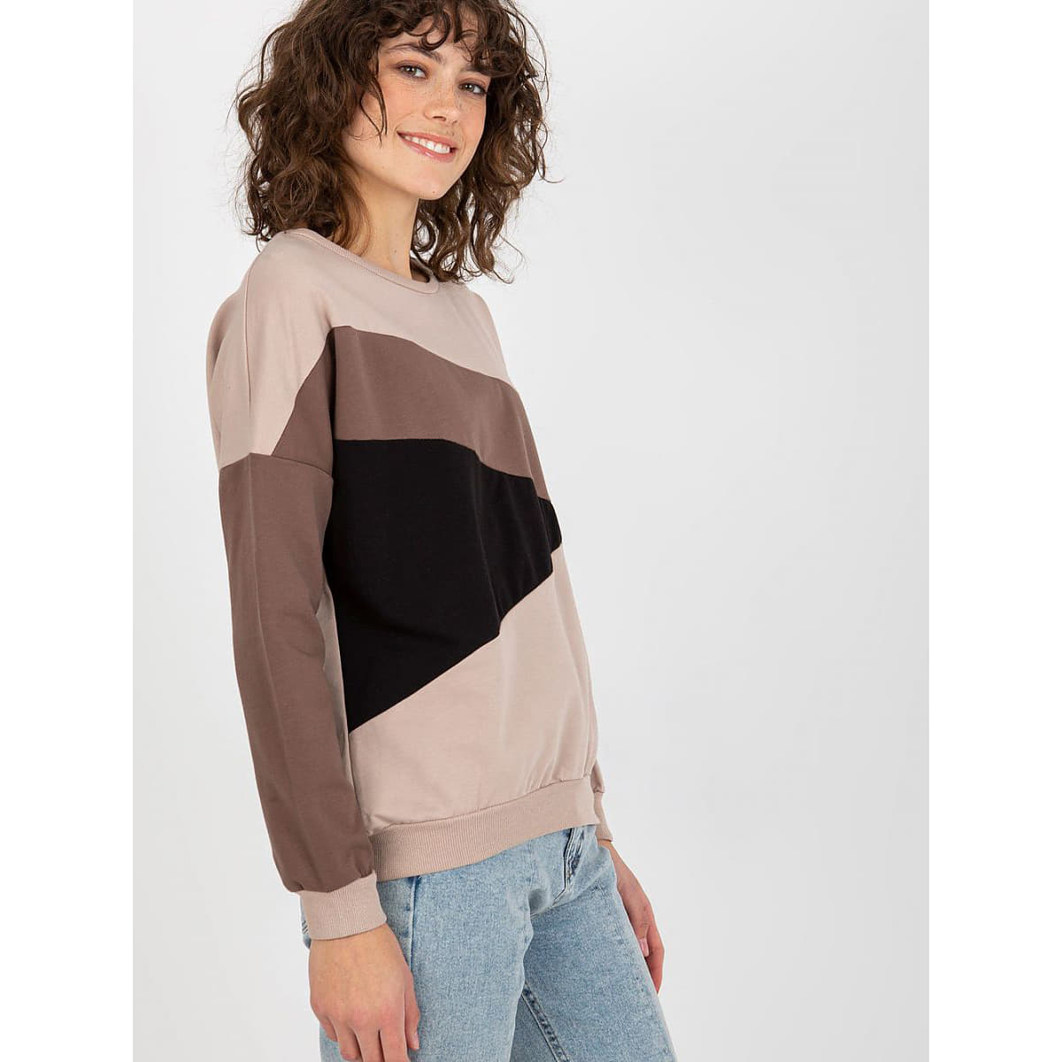 Relevance model 175205 Beige | Queens