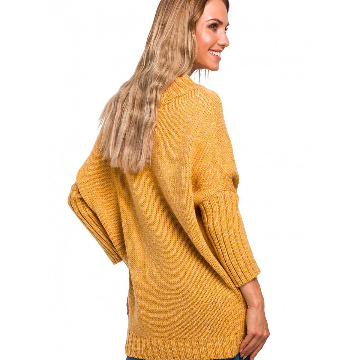Pulover Moe model 135433 Yellow