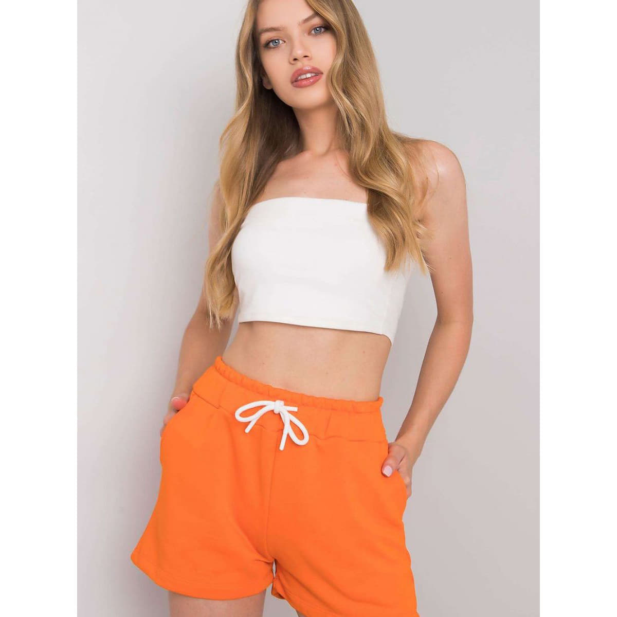 Pantaloni scurți Rue Paris model 180902 Orange